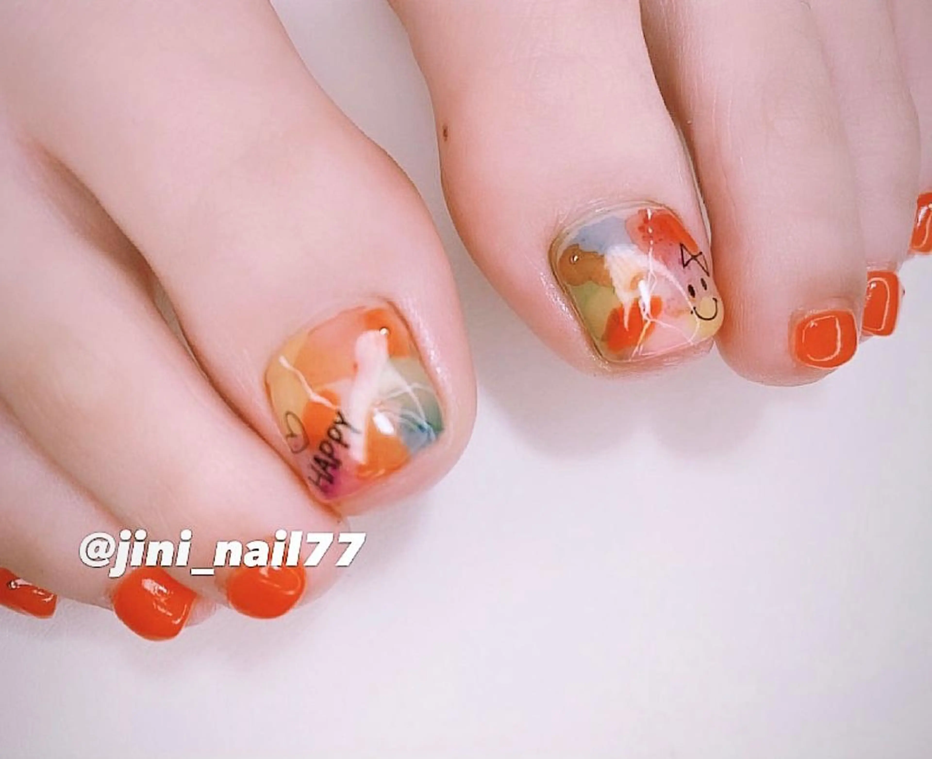 ネイル フットネイル JINI NAIL所属・ジニ ネイルのネイルデザイン