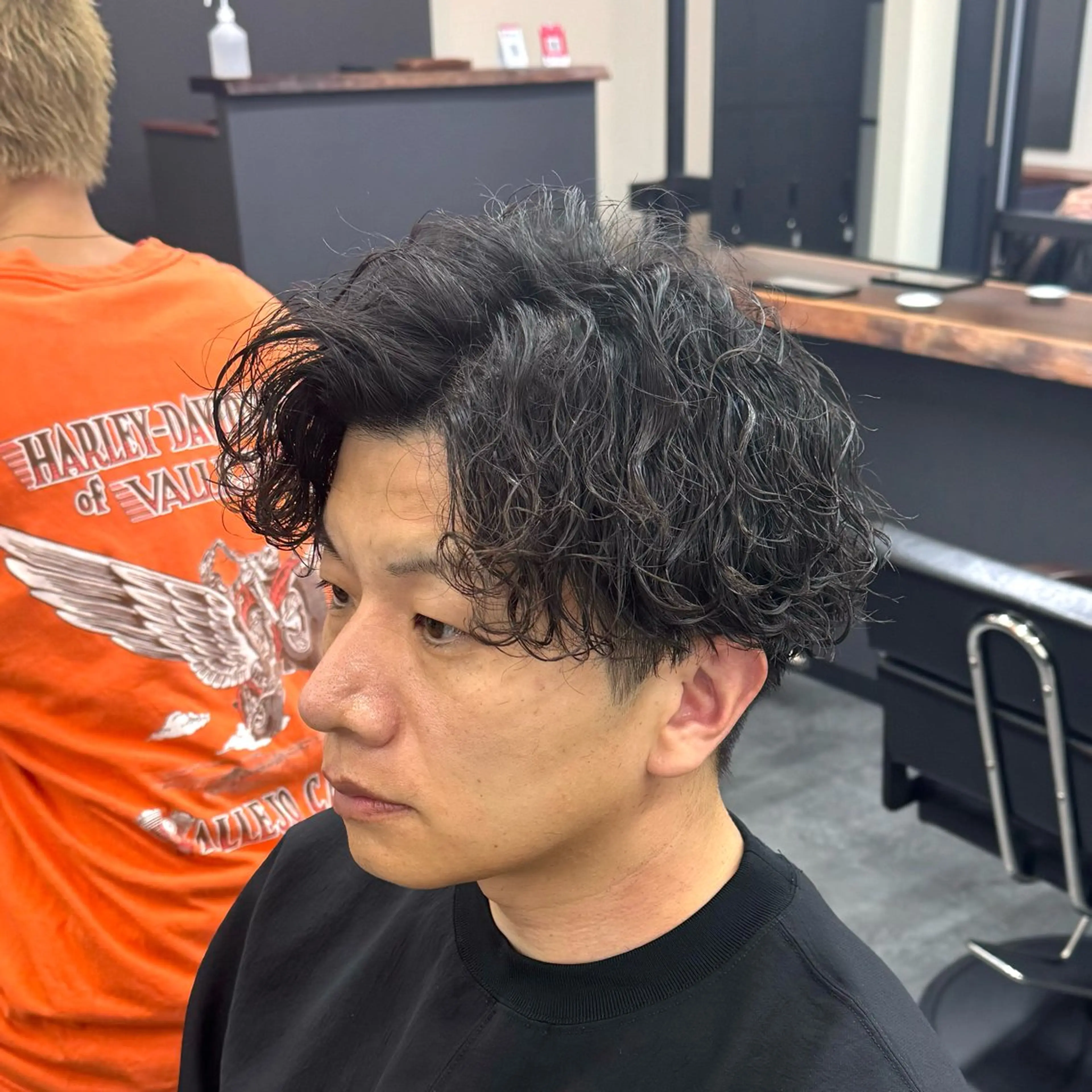 パーマ メンズ メンズパーマ 波巻きパーマ カット パーマ 柏メンズカットパーマ NO.1タイチのヘアスタイル