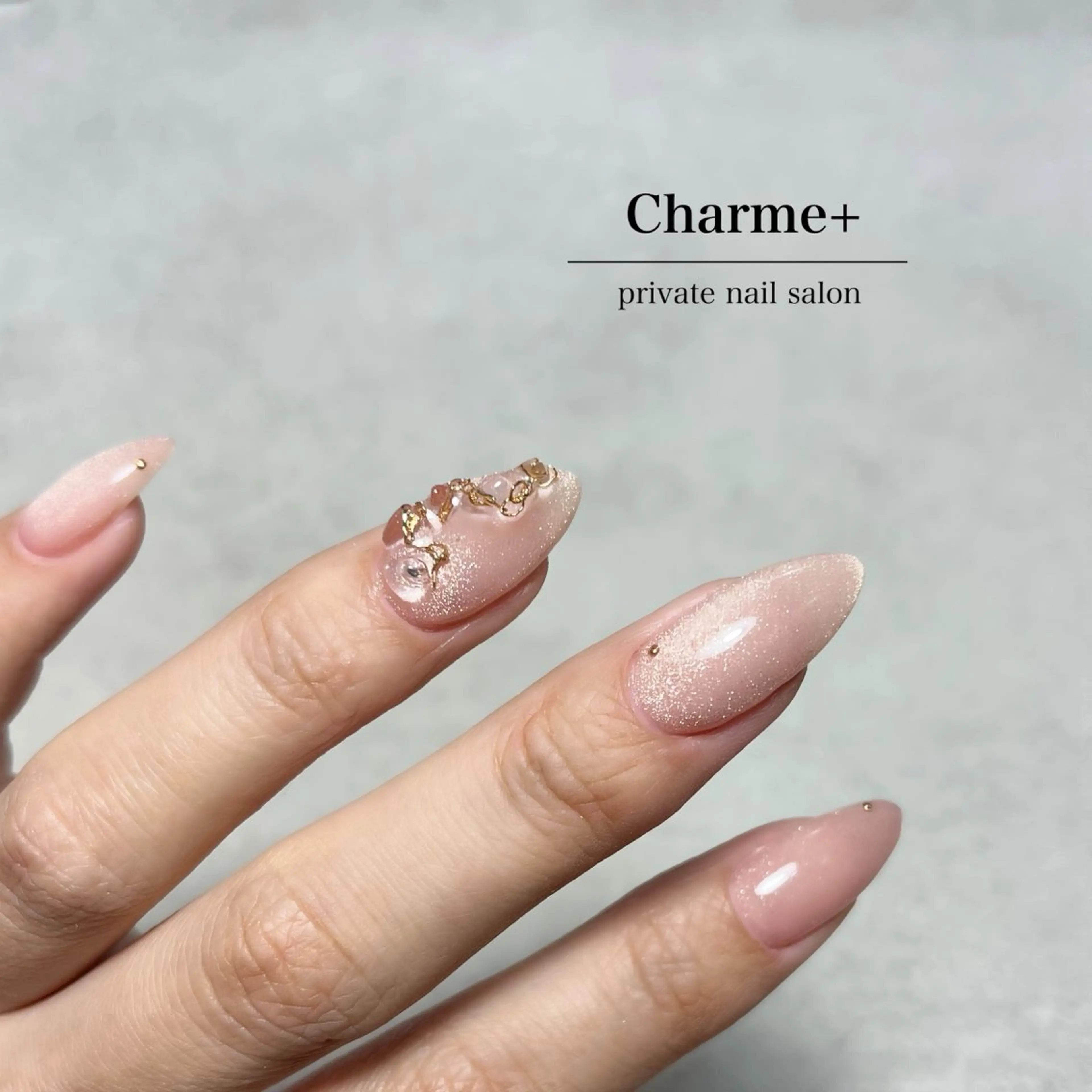 ネイル マグネットネイル ニュアンスネイル ハンドネイル Aoi .のネイルデザイン