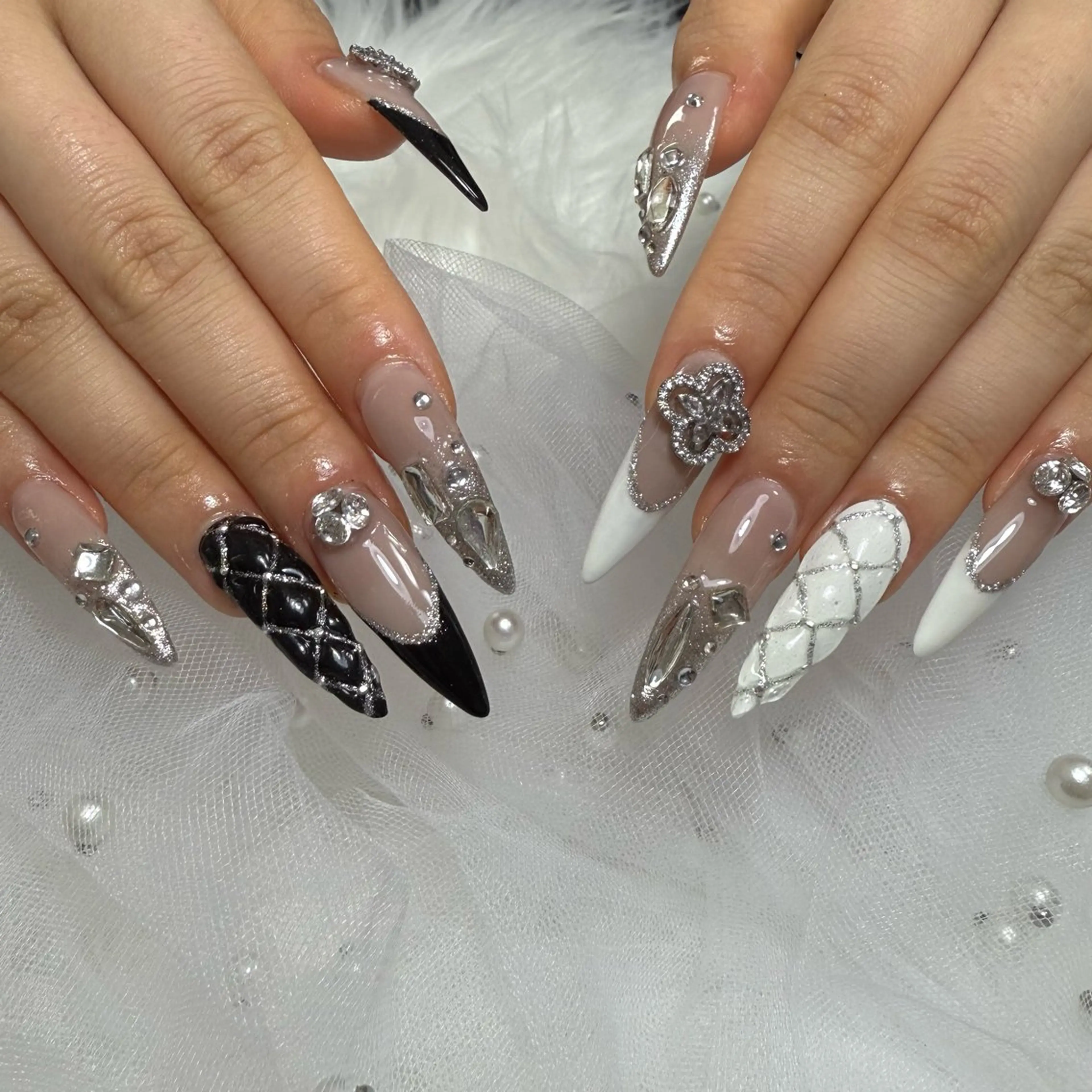 ネイル アートネイル 持ち込み ハンドネイル L'ino nailのネイルデザイン