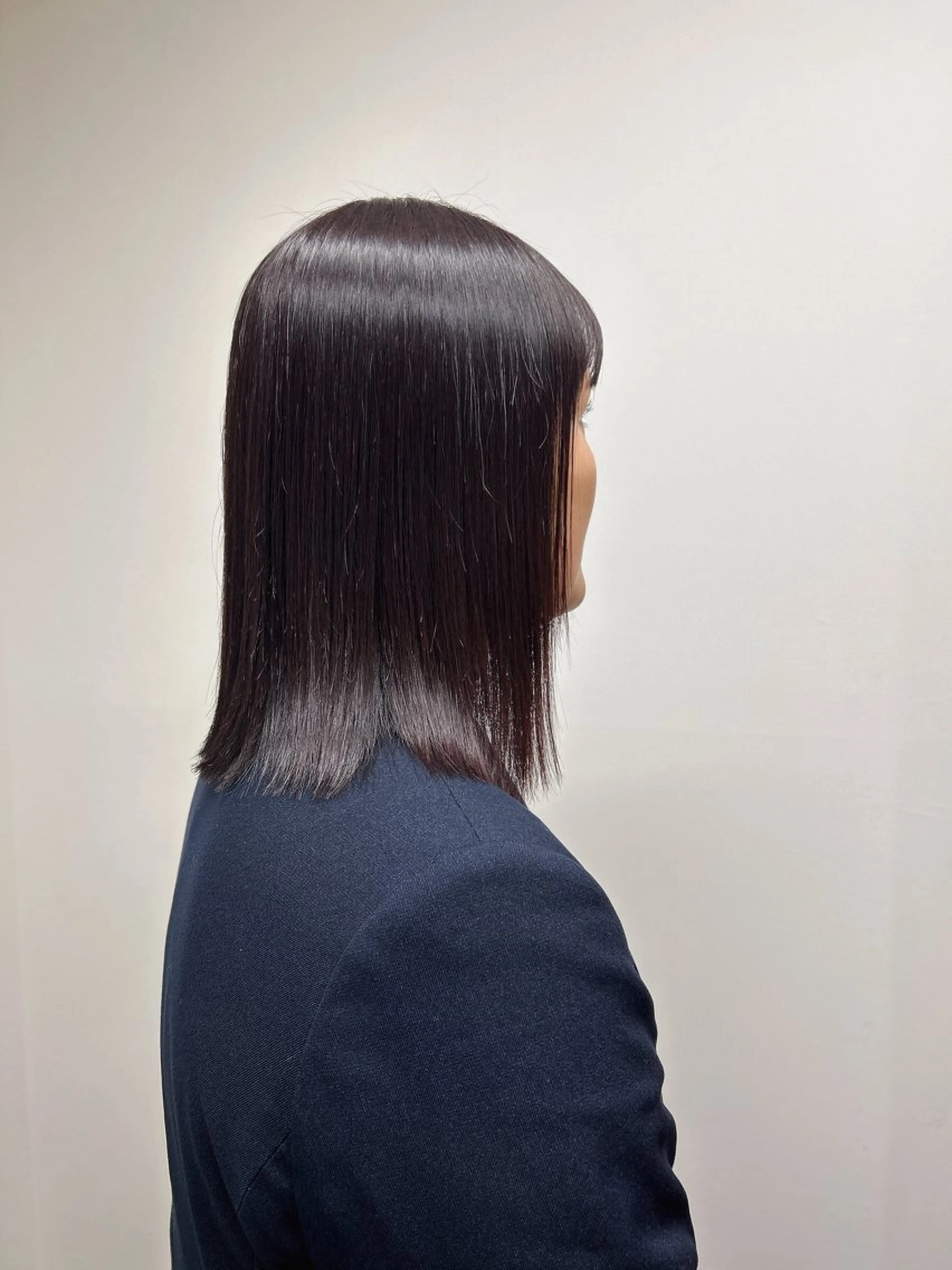 ミディアム カラー カット ヘアカラー 縮毛矯正 トリートメント 伶風 /髪質改善ストレートのヘアスタイル