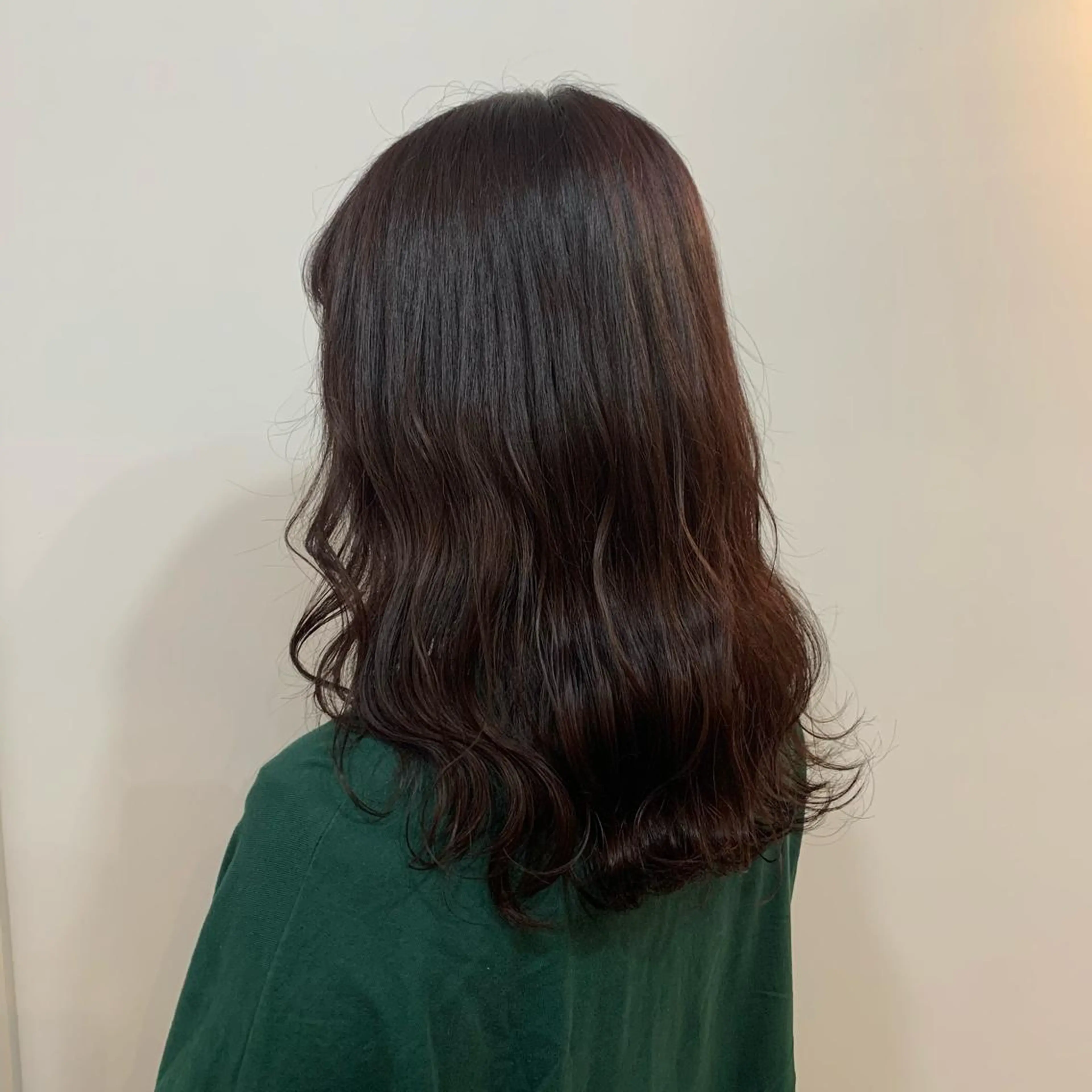 セミロング カラー パーマ ヘアアレンジ キッズ ネイル マツエク・マツパ ブラウンカラー ピンクカラー ピンクブラウン カラーマツエク ブラウン zeen札幌店所属・sumina すみなのヘアスタイル
