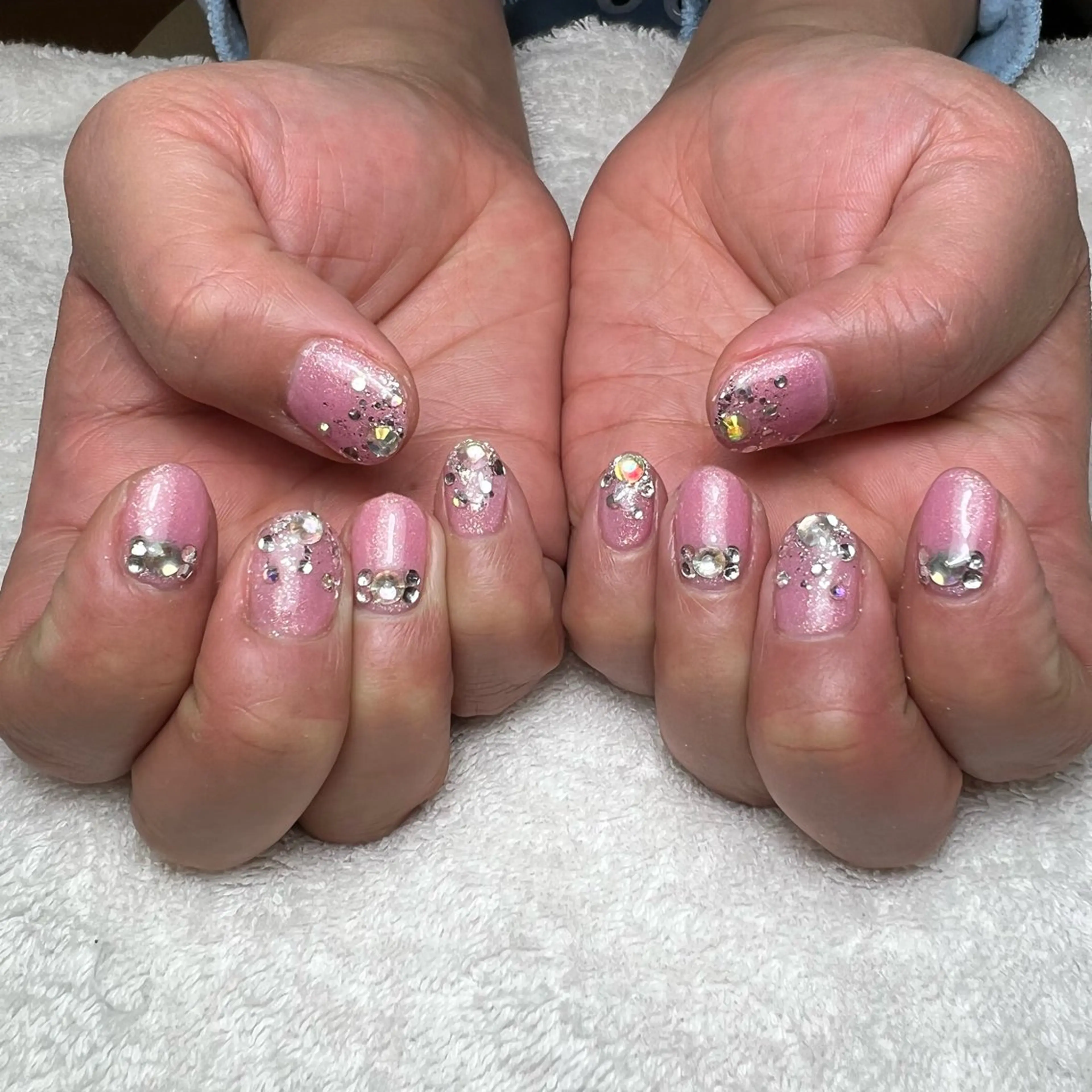 ネイル ピンク ショートネイル ハンドネイル COCO+所属・COCO +のエステ・リラクイメージ