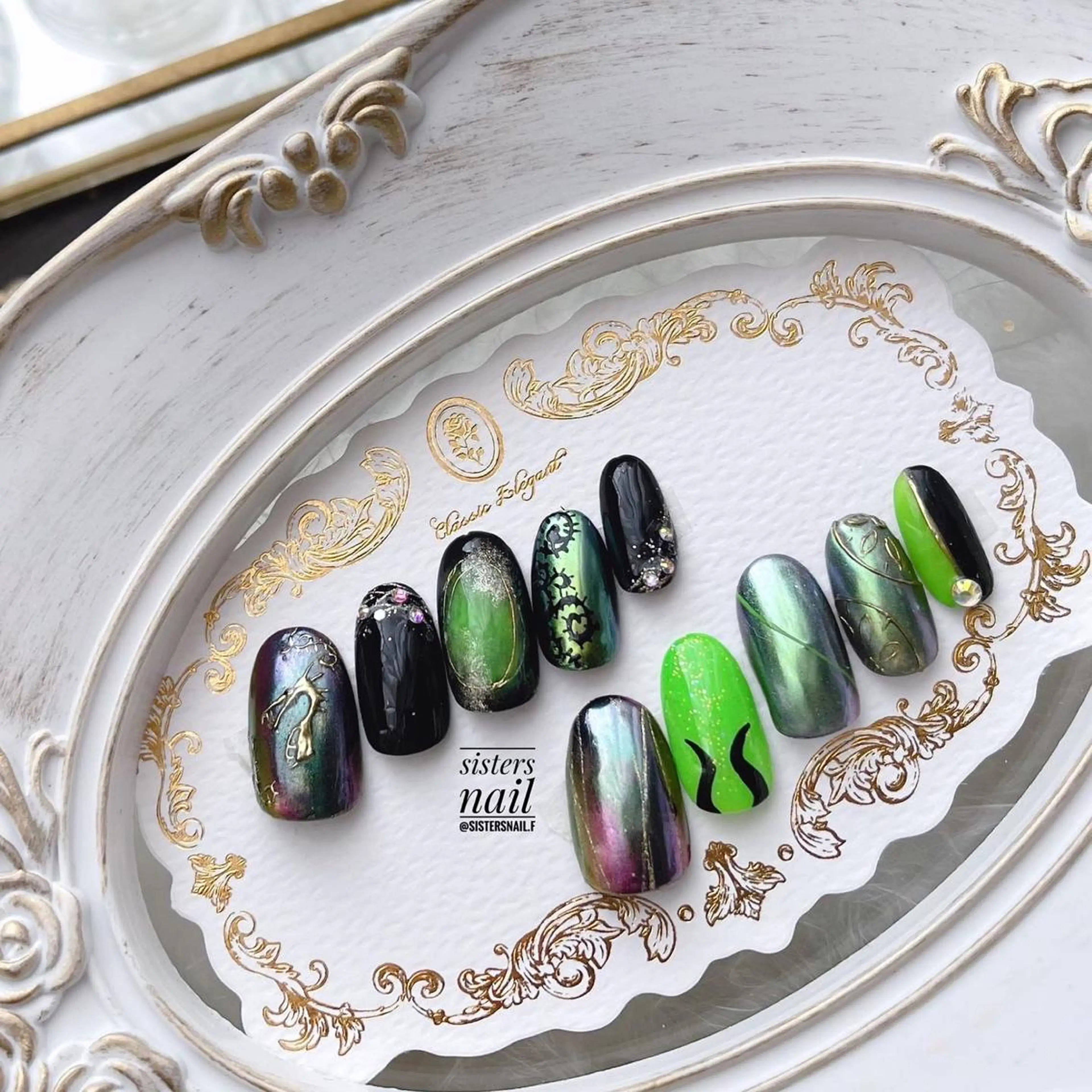 ネイル アートネイル ハロウィン 持ち込み sisters nail.fのネイルデザイン