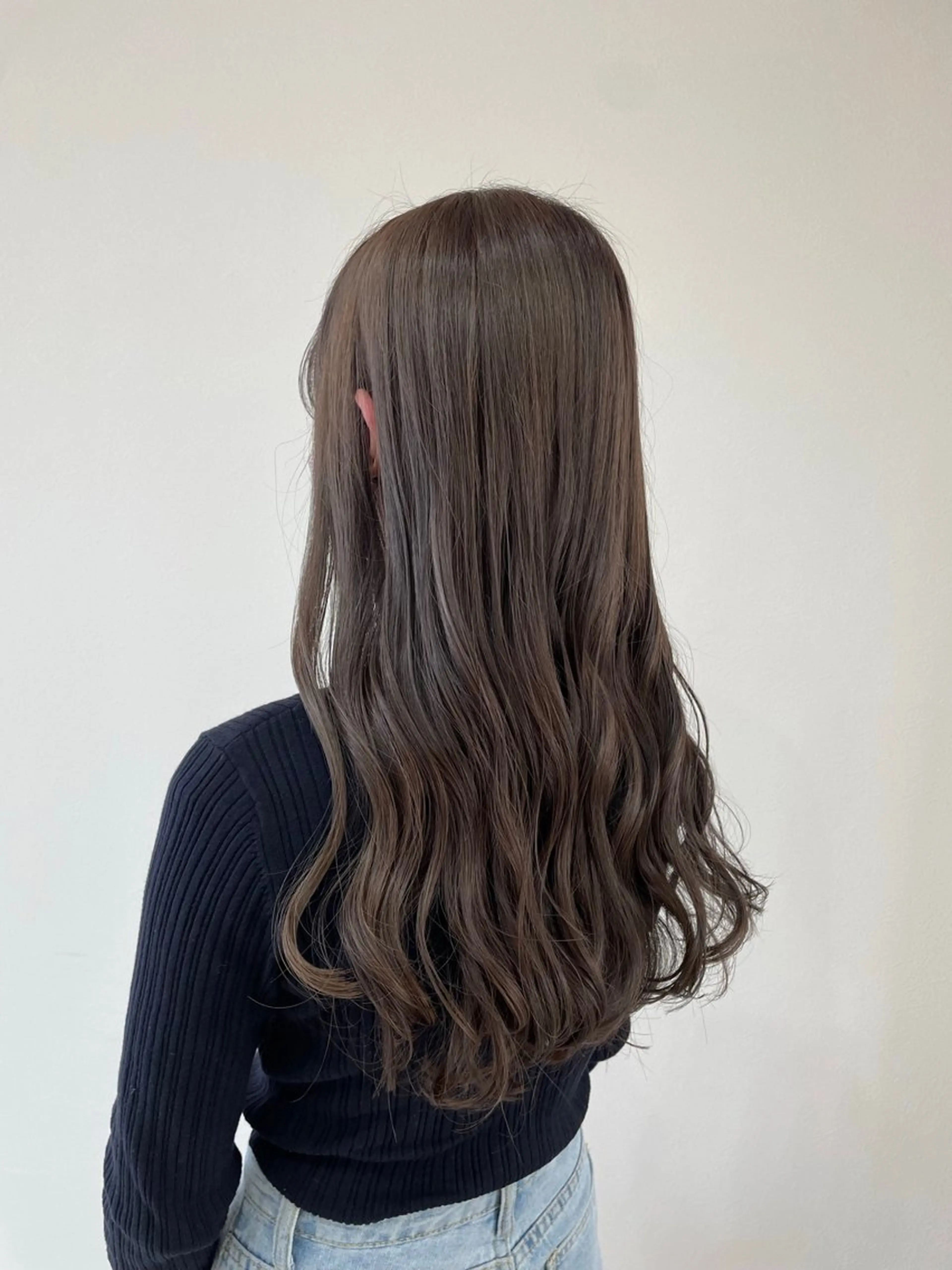 ロング ラベンダーベージュ ベージュカラー🧸/ 松崎/東区/高橋理沙のヘアスタイル