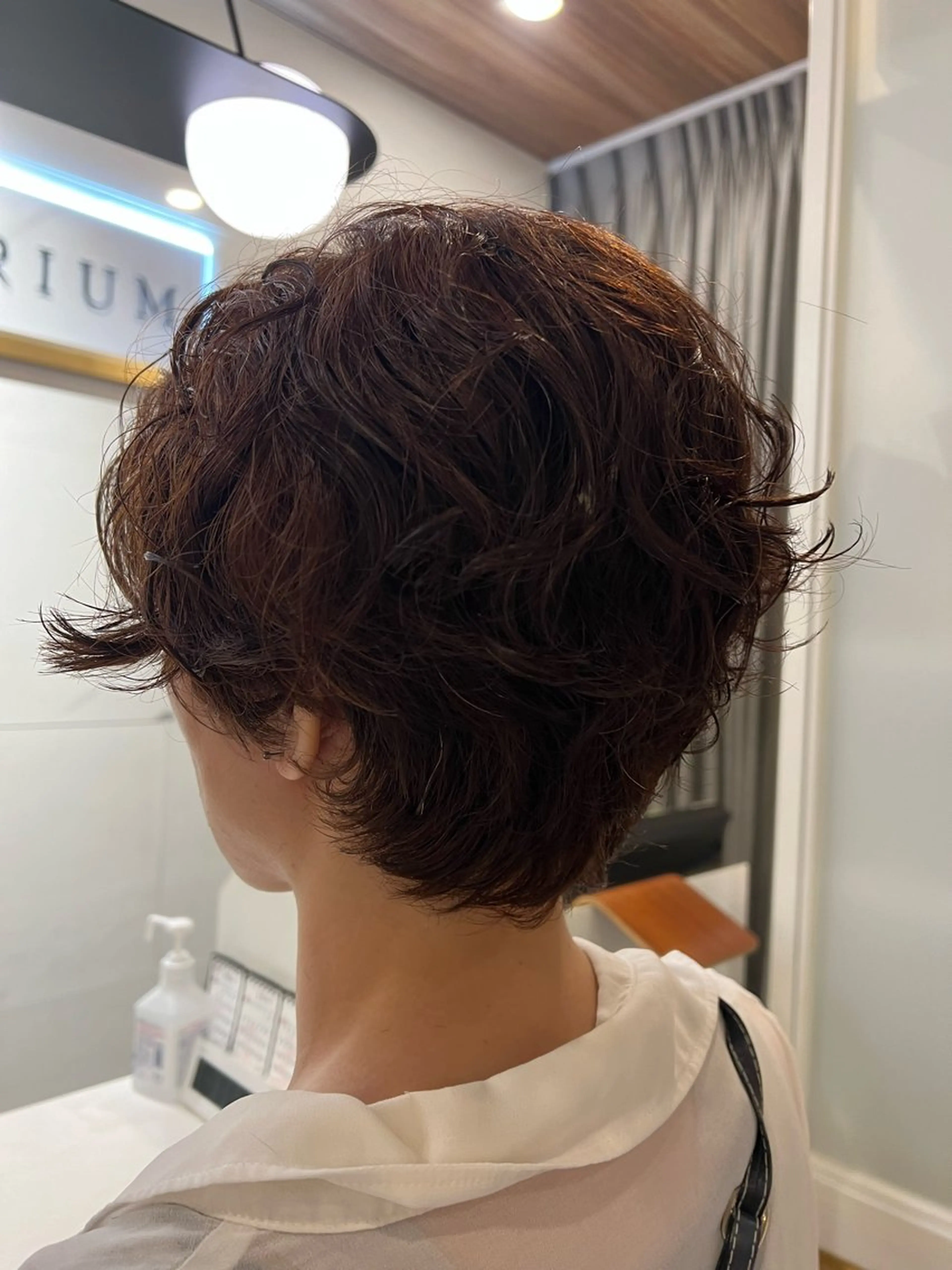 ショート パーマ カット パーマ 穂乃香 ショートパーマ☘️のヘアスタイル