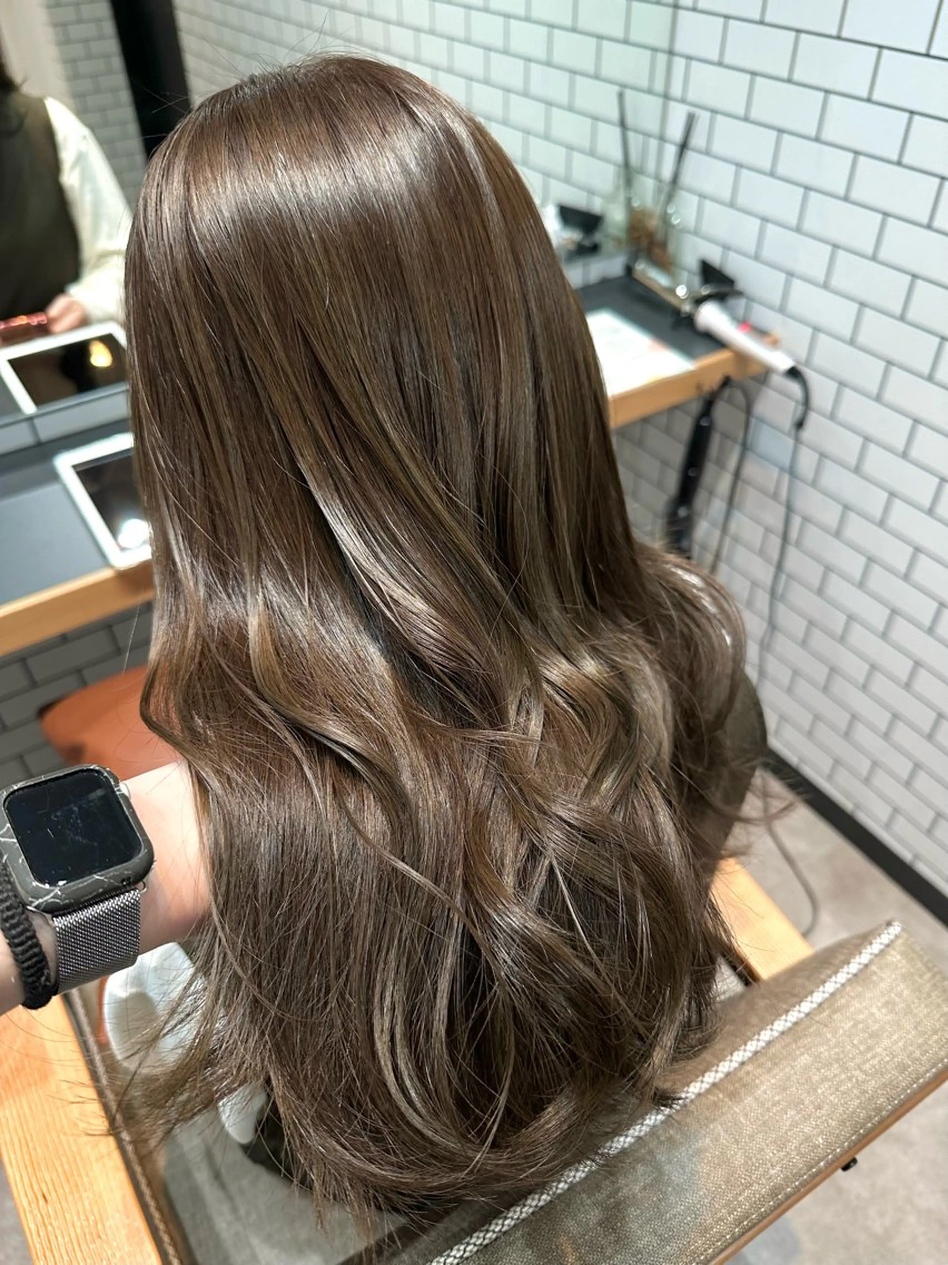 セミロング カラー カット ヘアカラー トリートメント Sara newi 🎀透明感🎀のヘアスタイル