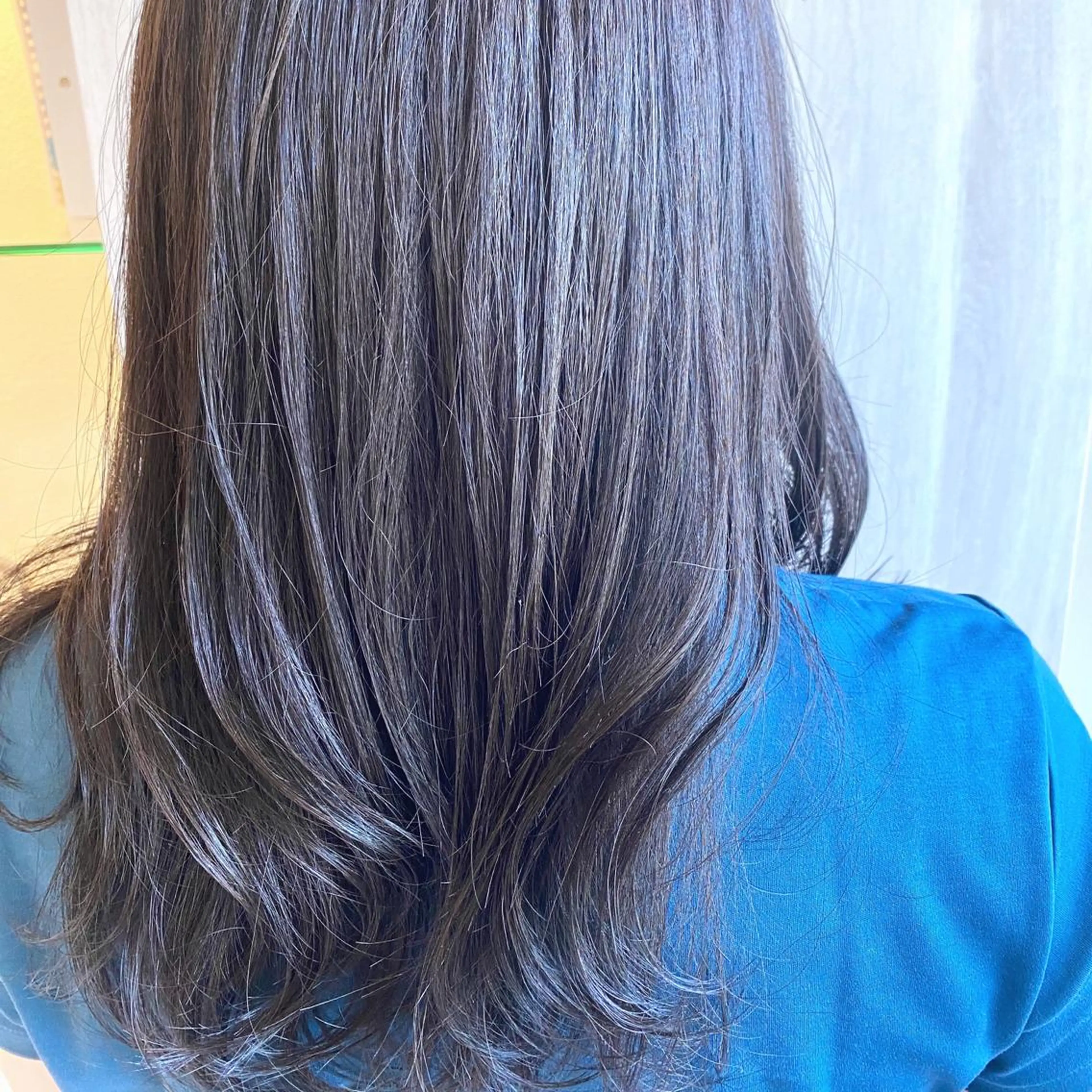 セミロング カラー グレージュ hairdressing salon　mulum所属・Kasumi 店長のマツエク・マツパデザイン