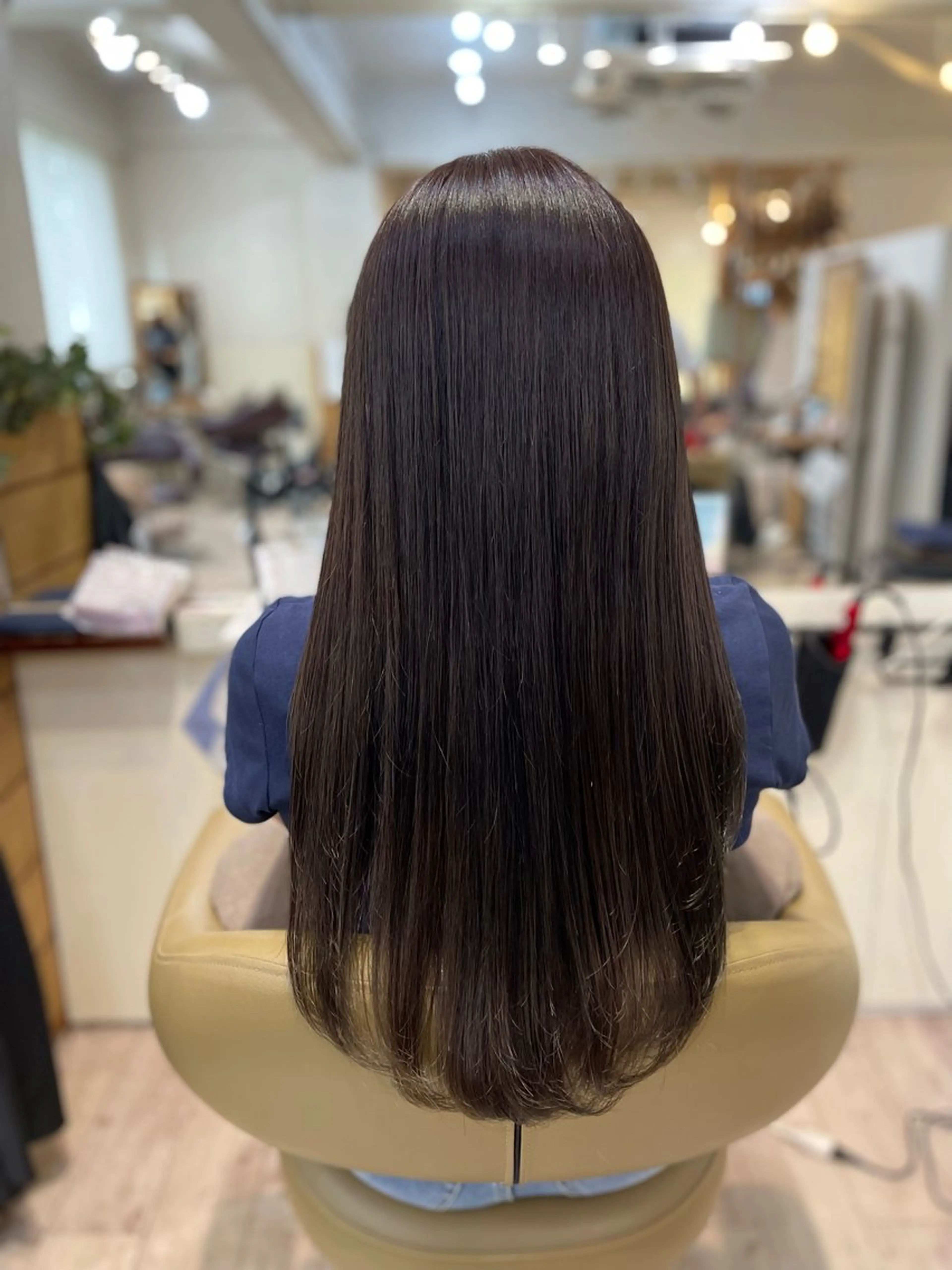 ロング ヘアカラー 茅野 あゆ美のヘアスタイル