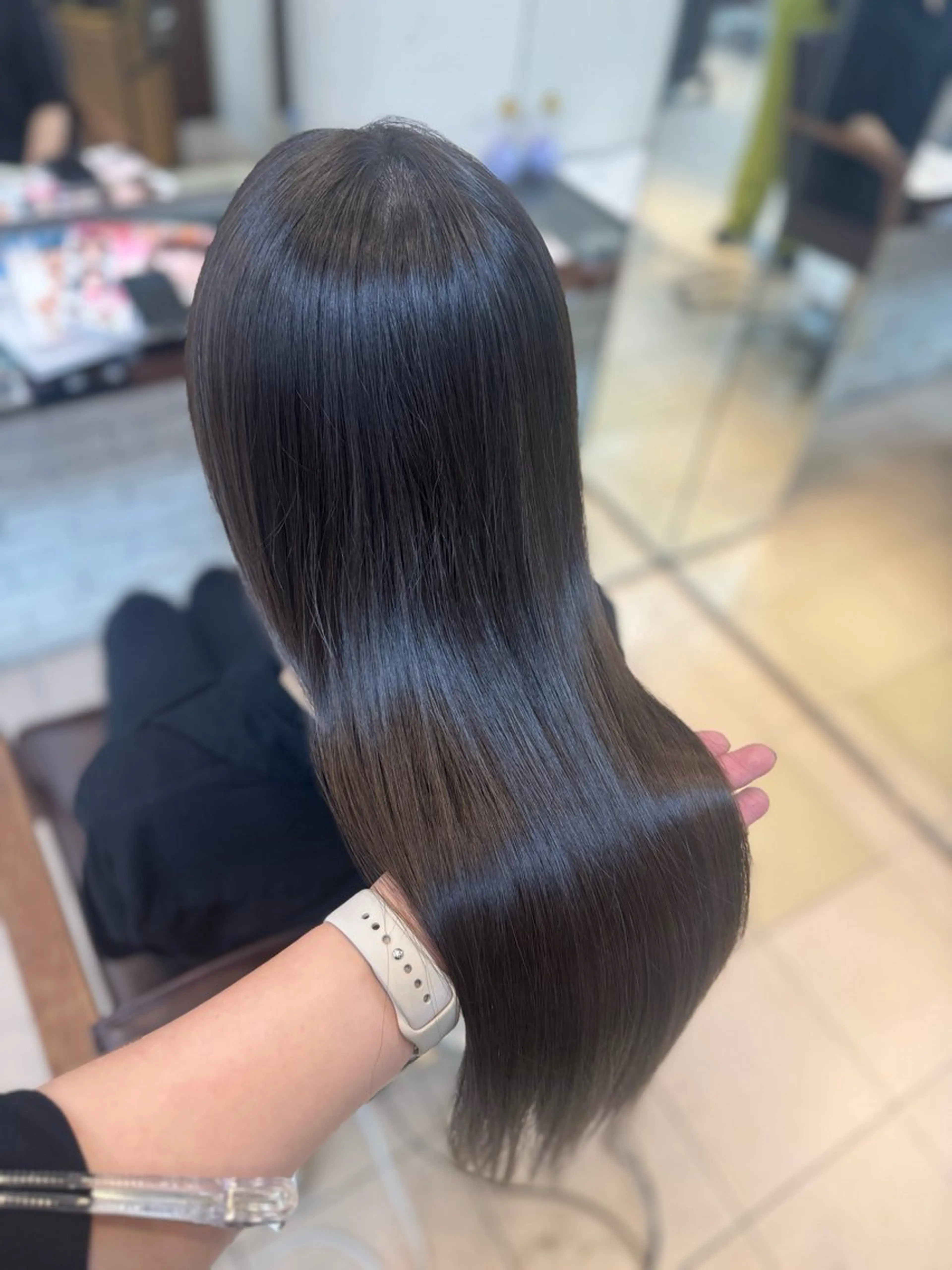 ロング カラー カット ヘアカラー トリートメント 富澤あゆみ/髪質改善 /透明感カラーのヘアスタイル