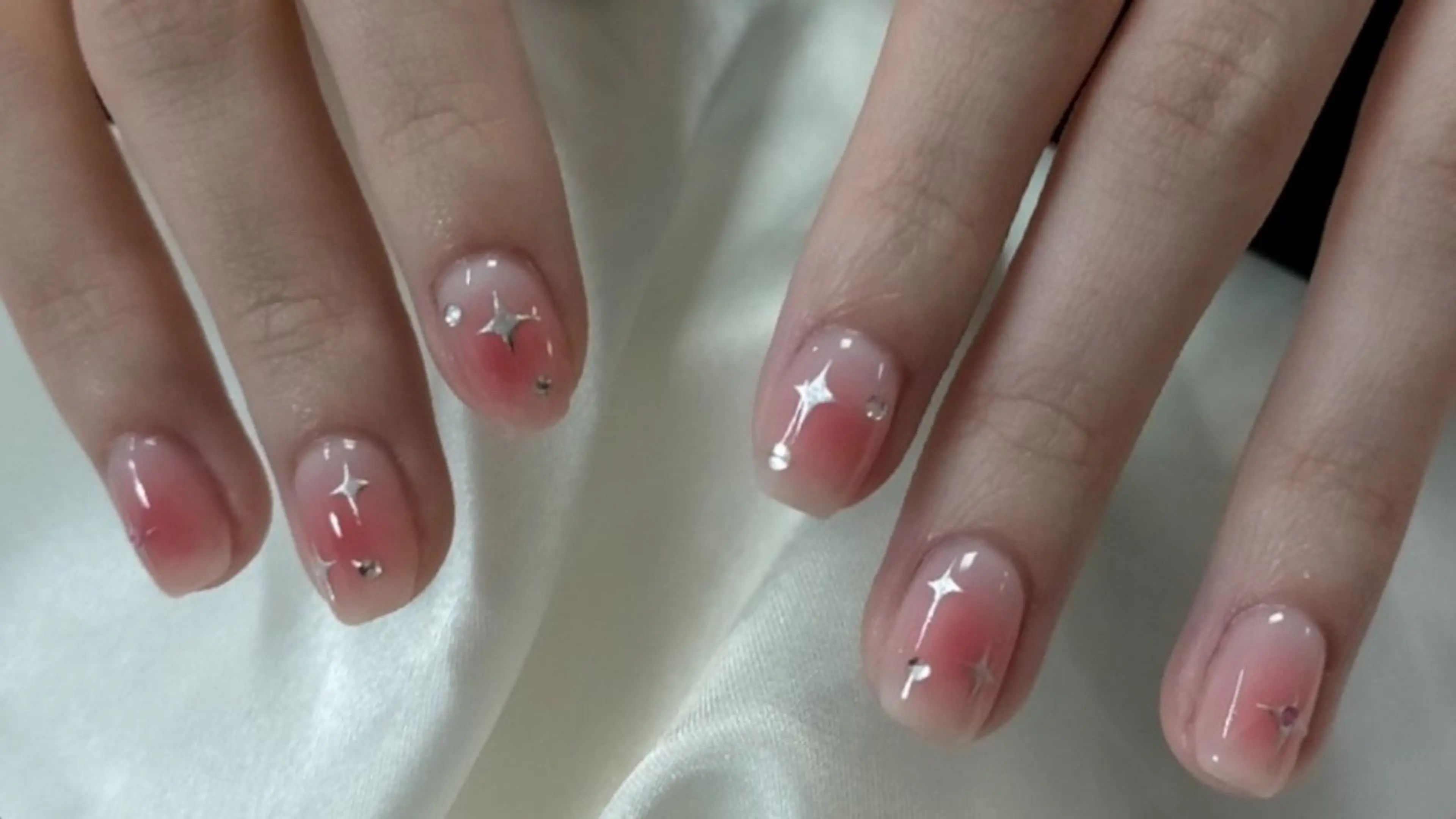ネイル 持ち込み 💗LI⁠•⁠ Nail💗のネイルデザイン