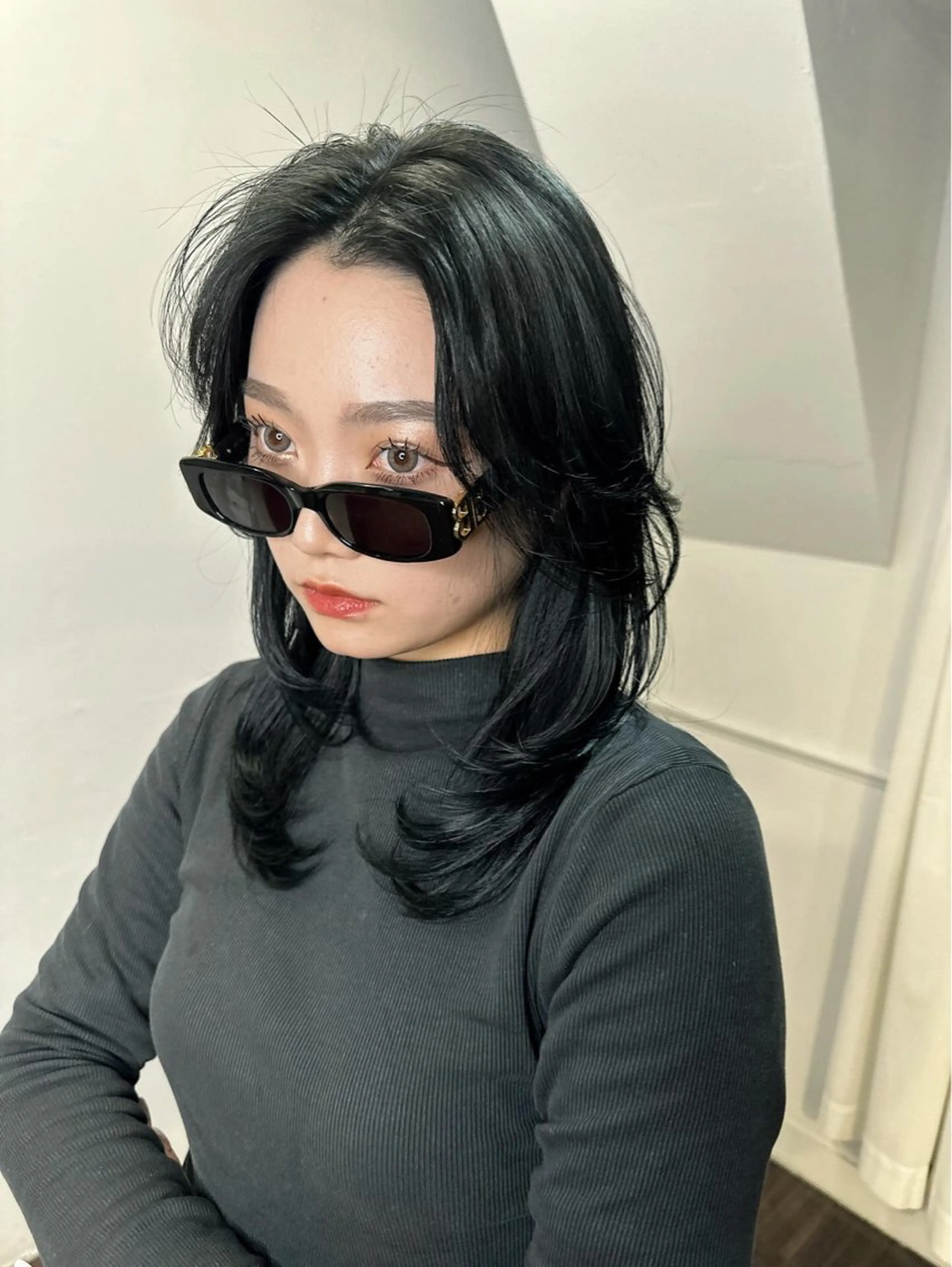 【海外gal's必見👱🏻‍♀️】透明感Gloss Black 🖤＋高保湿トリートメント✨️【海外ガール／艶髪】の写真