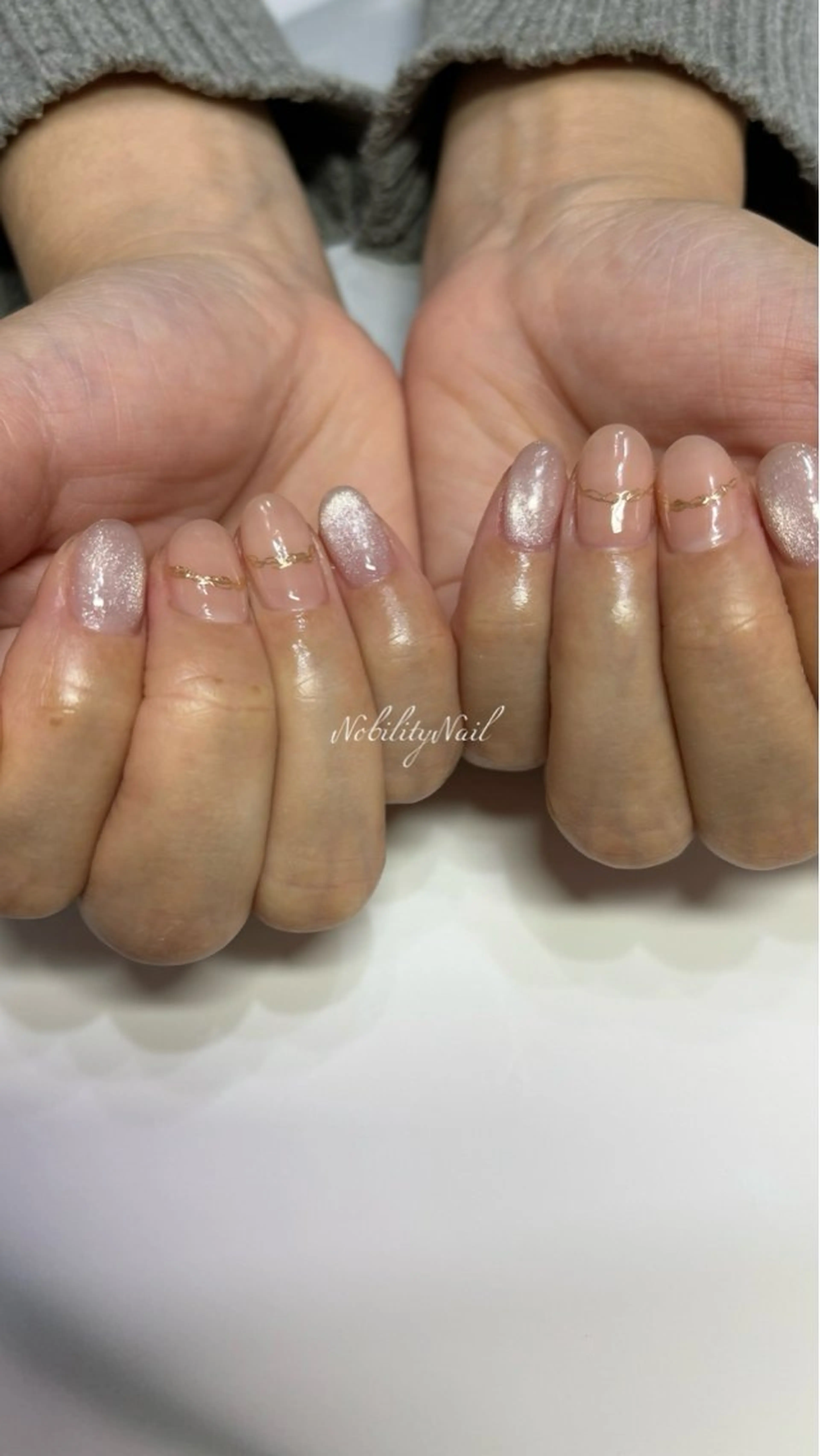 ネイル アートネイル ジェルネイル マグネットネイル ミラーネイル ネイルサロンNobilityNail所属・風口 麻由子のネイルデザイン