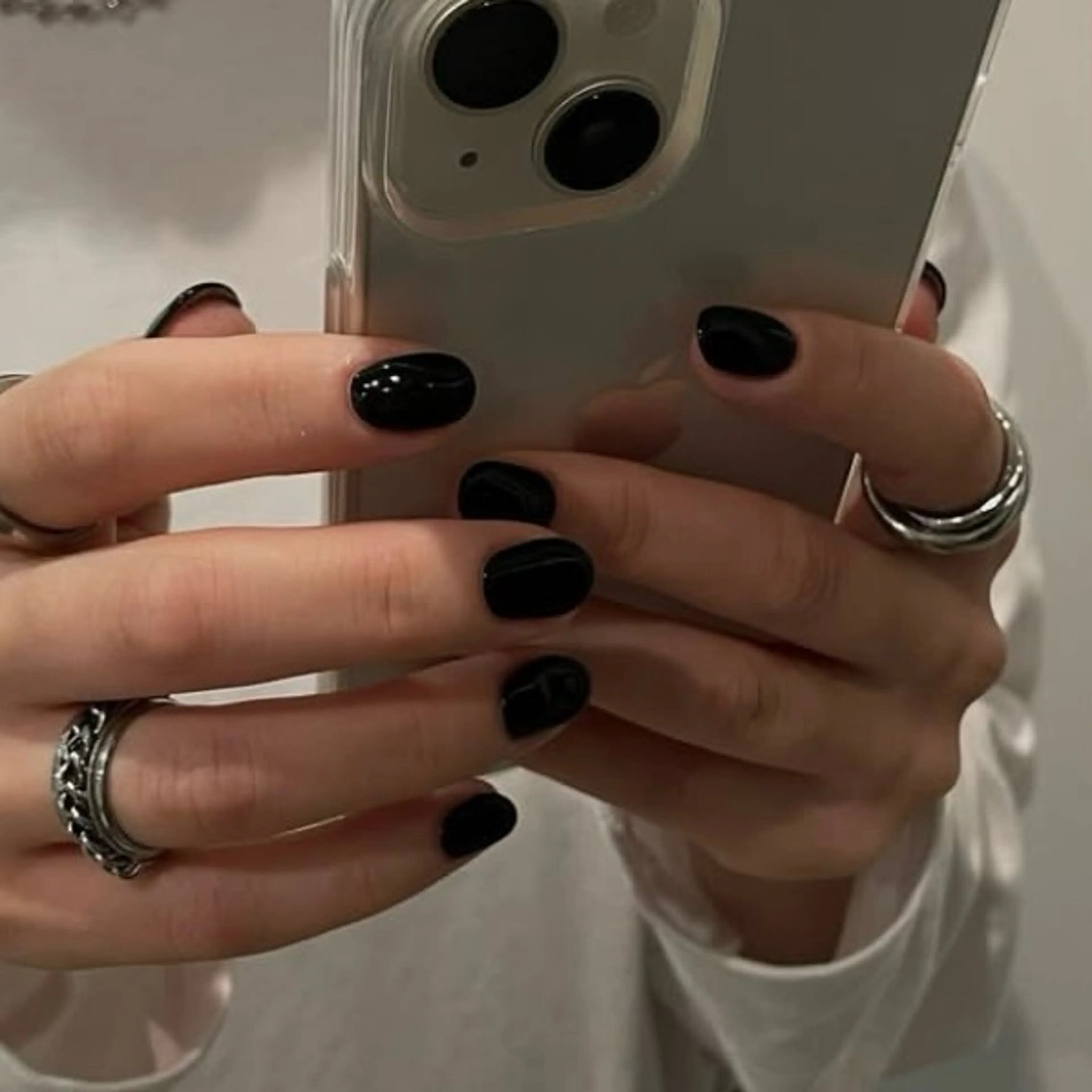 ネイル ジェルネイル ワンカラーネイル quro.n立川店所属・quro.n ☕️mariのネイルデザイン