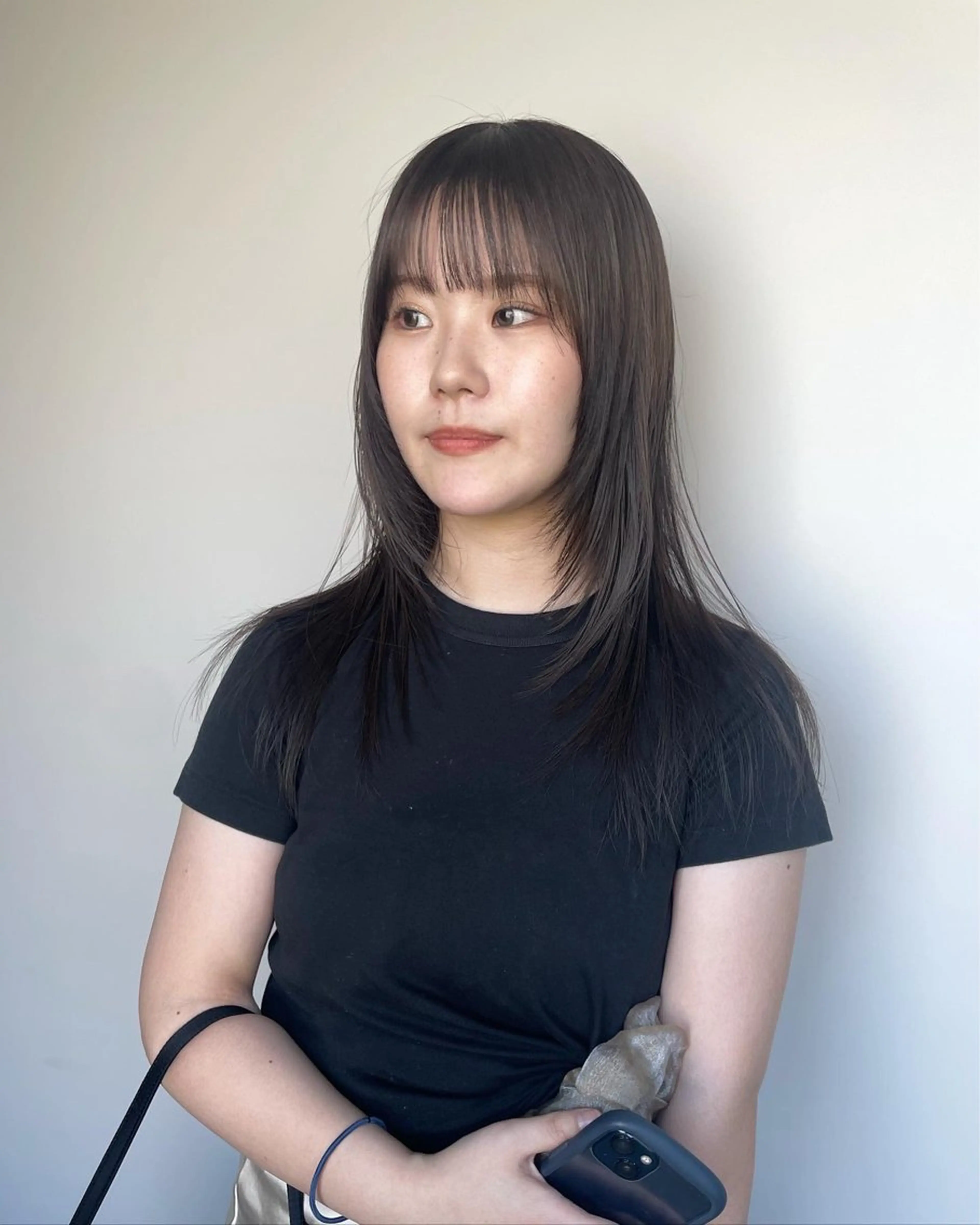 セミロング カット 佐伯 和佳のヘアスタイル