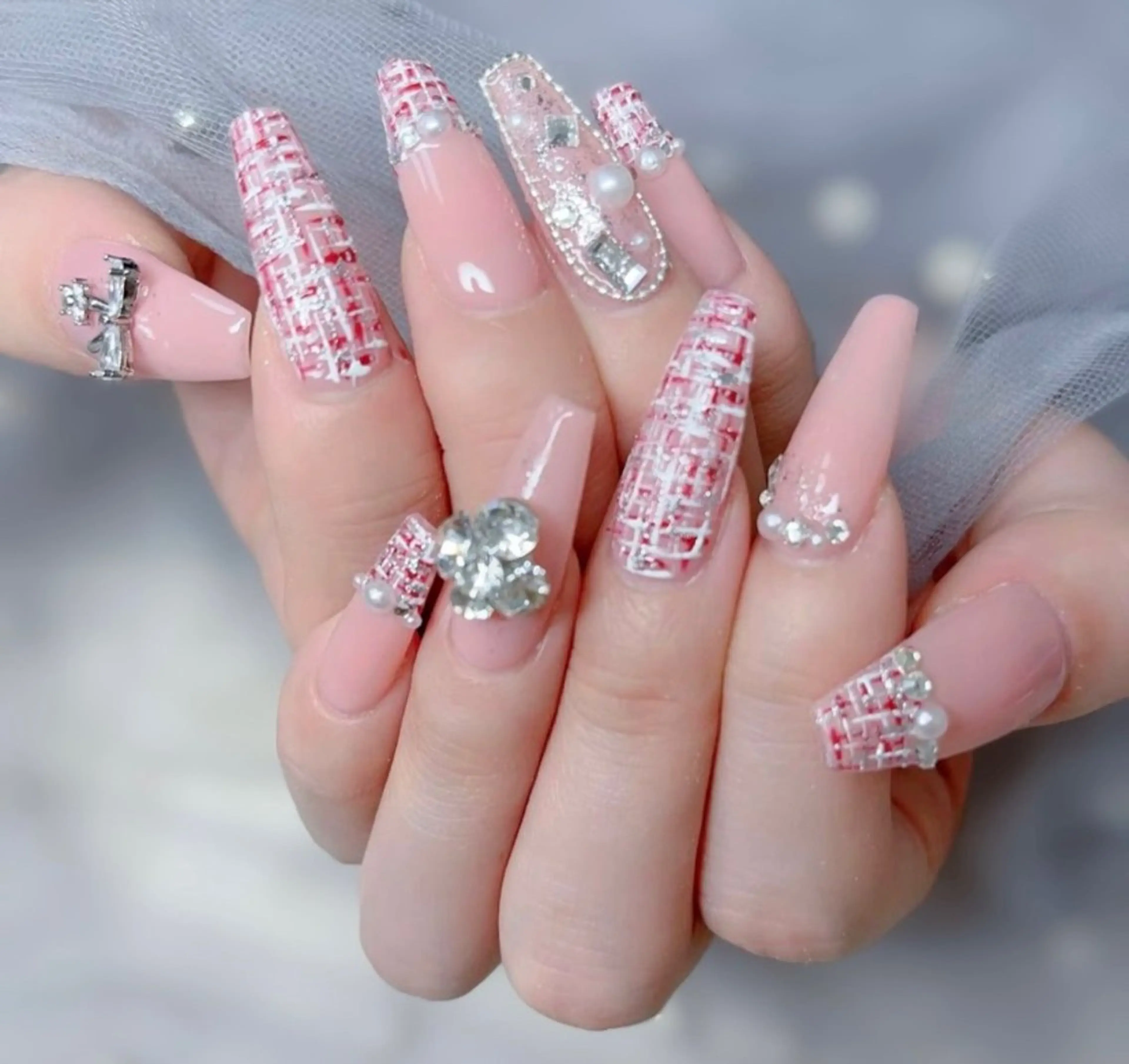 ネイル アートネイル チークネイル 長さ出し フレンチネイル ジェルネイル Y•K美學院(ネイルサロン  エステティックサロン)所属・YK Beauty salonのマツエク・マツパデザイン