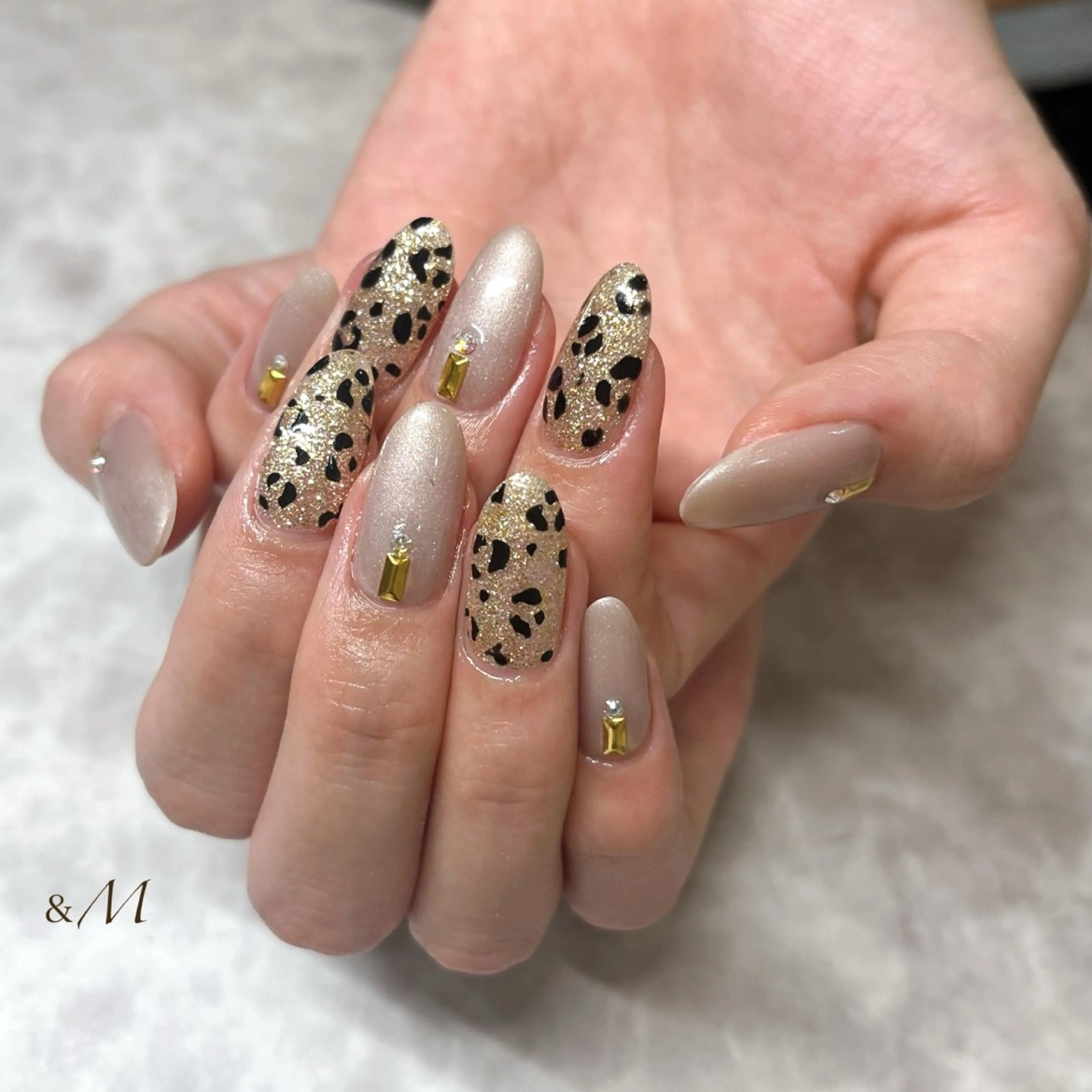 ネイル 持ち込み アンドエム ＆Ｍのネイルデザイン