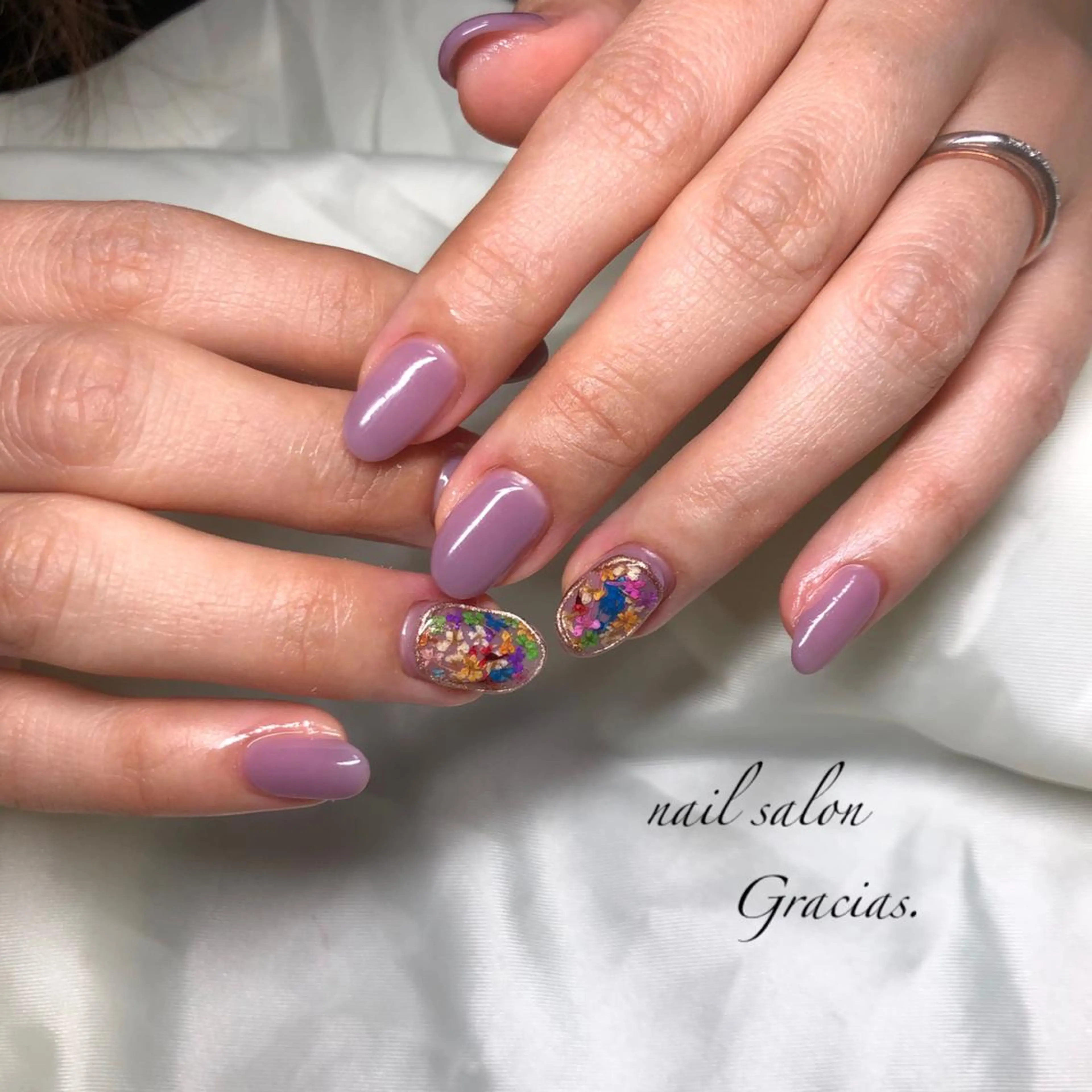 ネイル ハンドネイル Gracias. rieのネイルデザイン