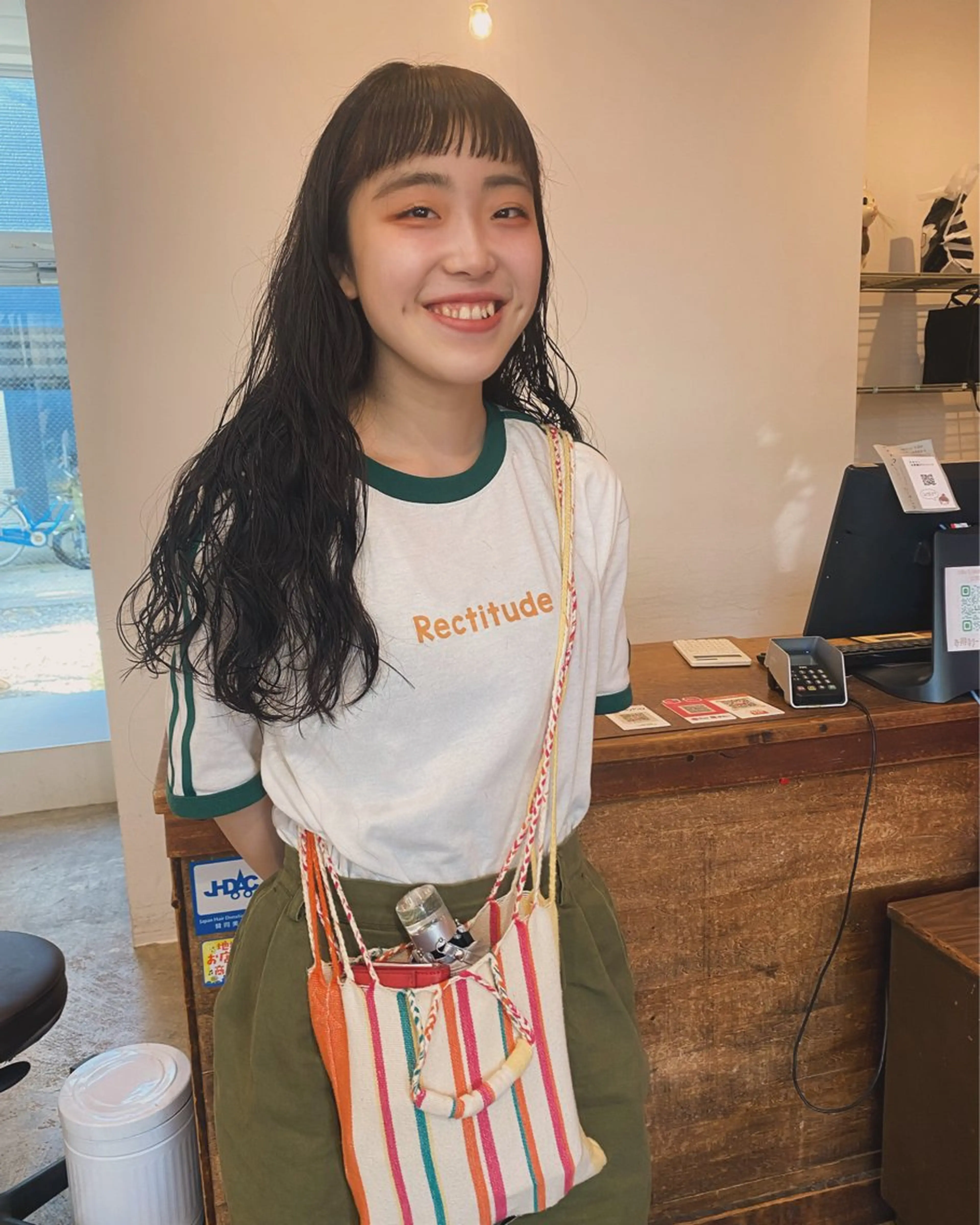 ロング パーマ 小日向 沙織のヘアスタイル