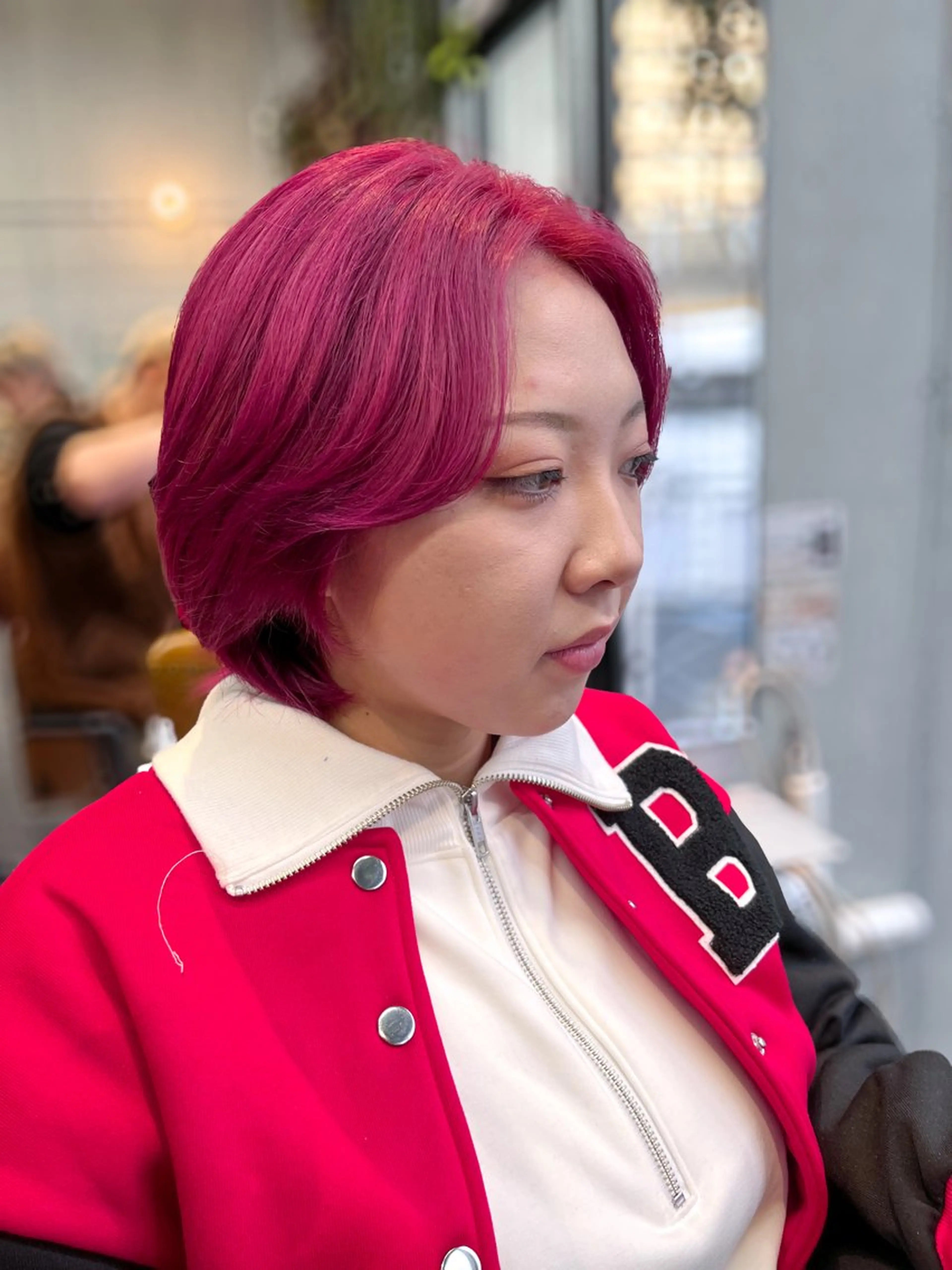 ショート カラー ヘアカラー ルーツカラー/ レイヤーカット/井川のヘアスタイル