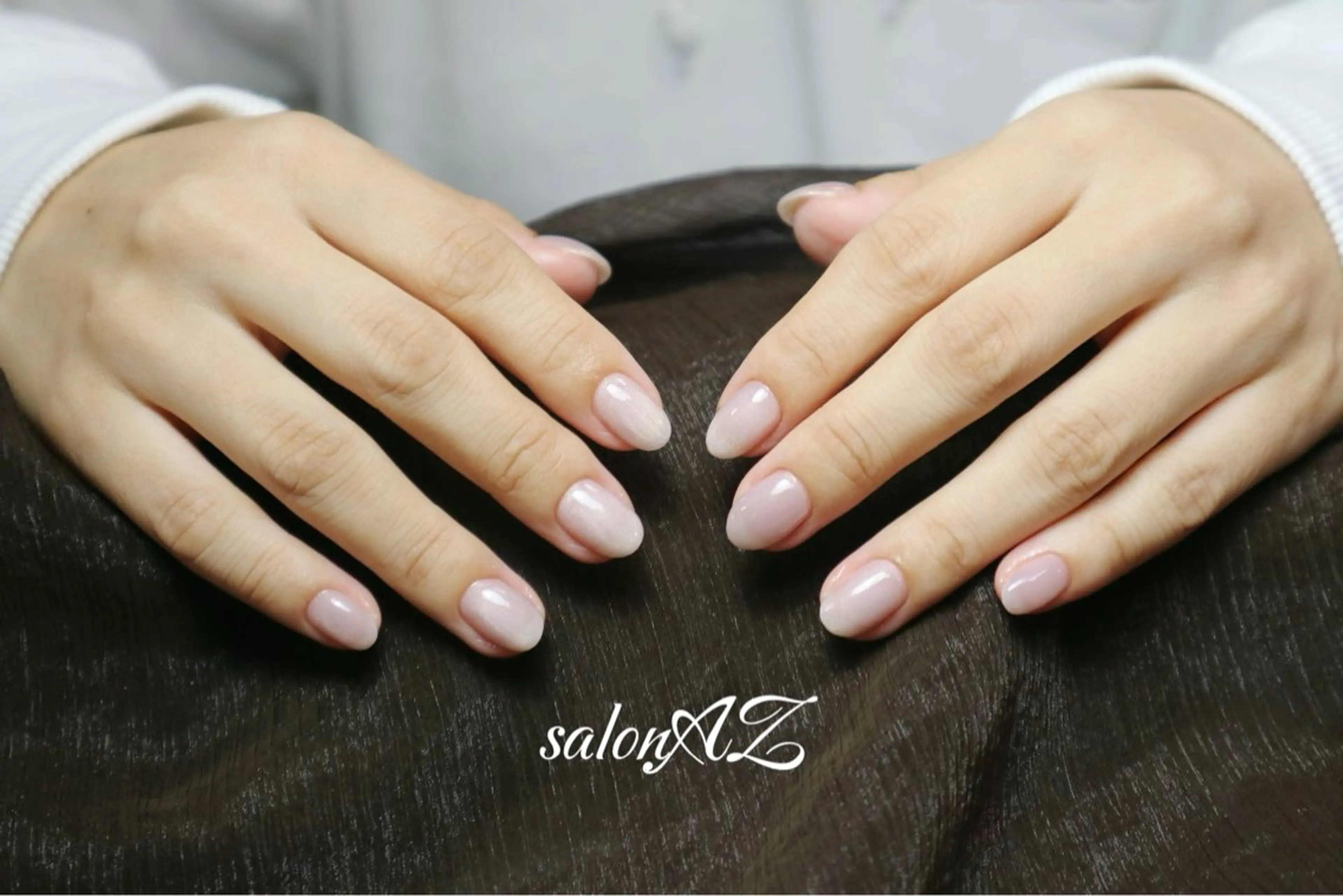 ネイル salonAZ トップネイリストのネイルデザイン