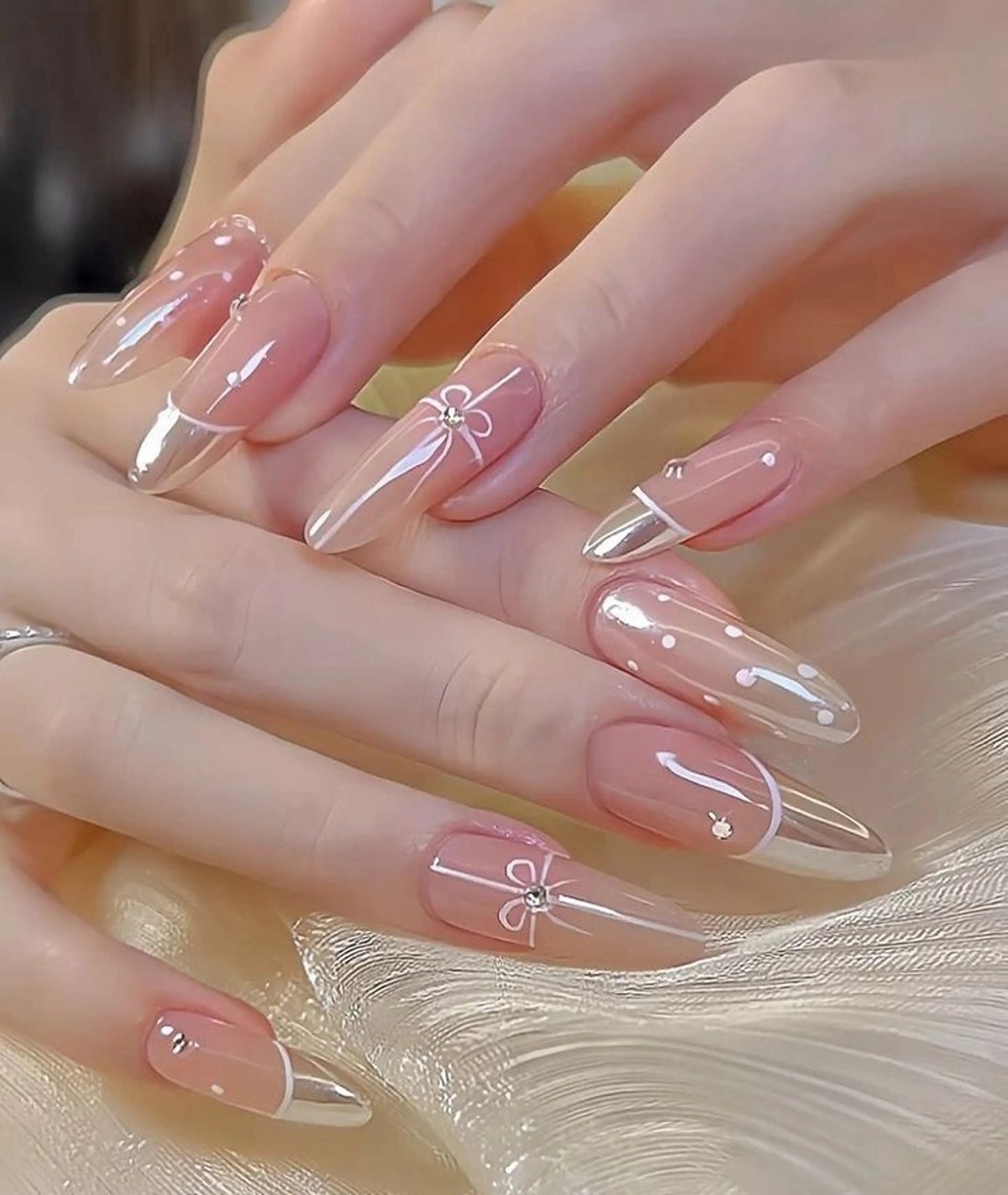 ネイル ハンドネイル ハンドケア Nova Nail Osakaのネイルデザイン