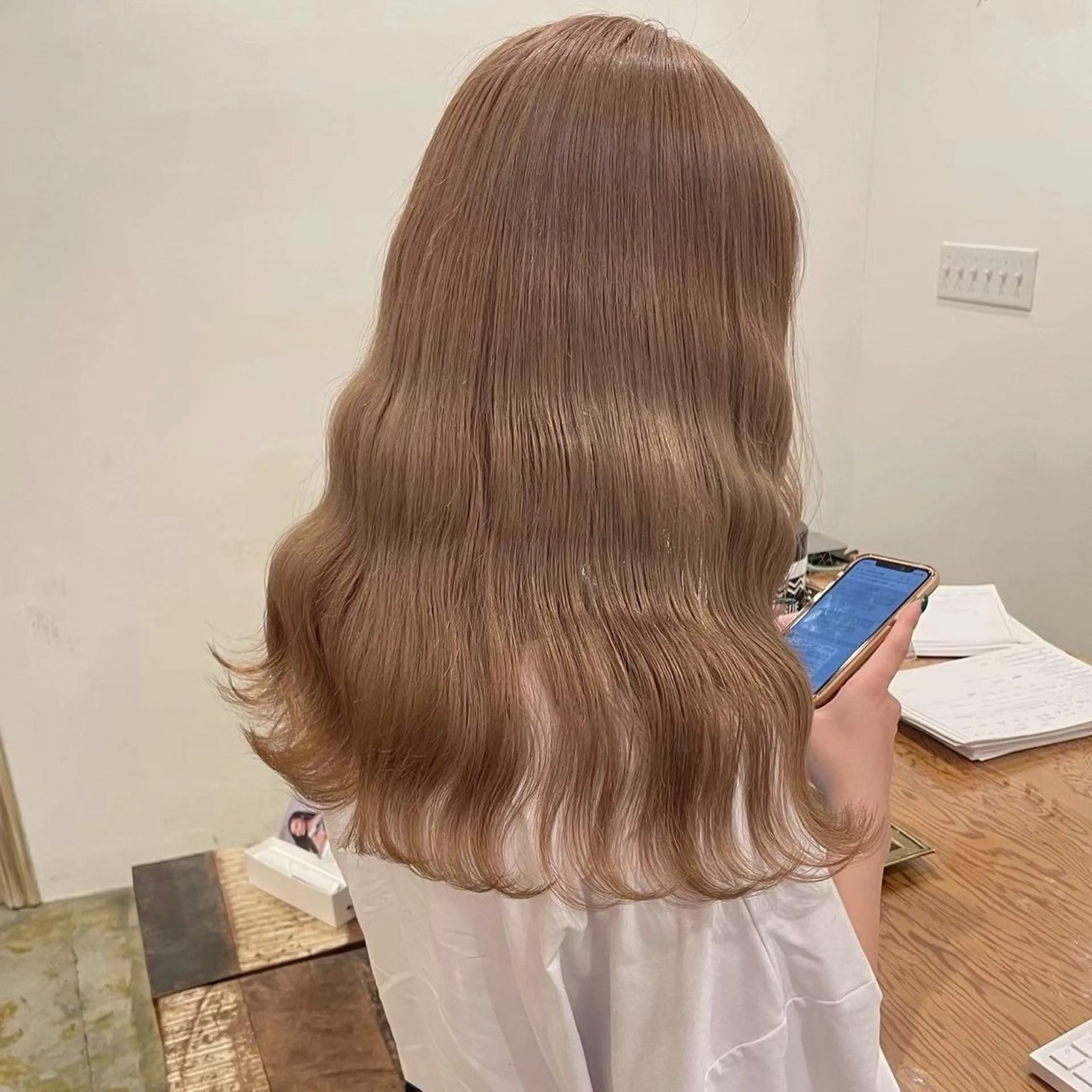 ロング ヘアカラー miyu ハイトーンモデル募集のヘアスタイル