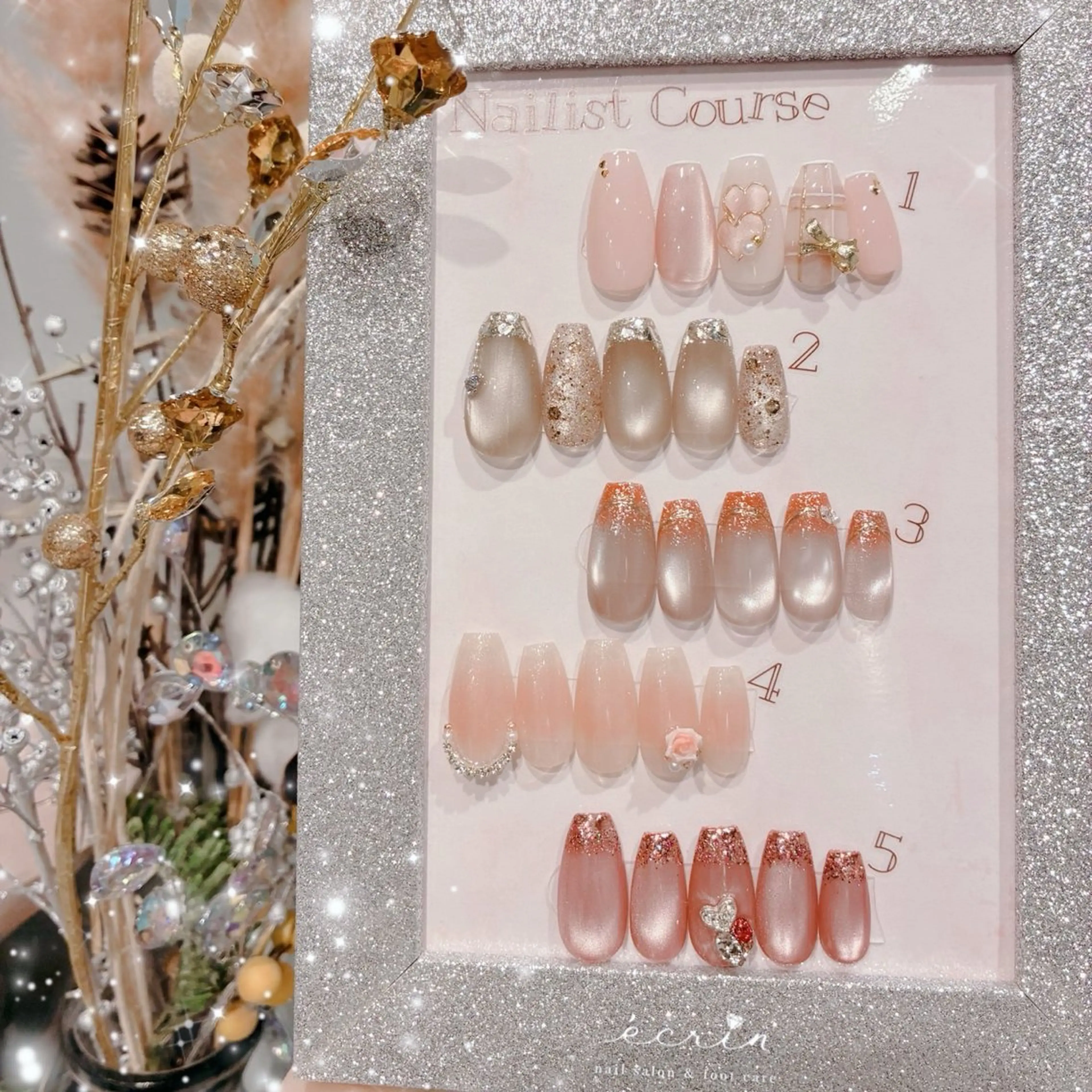 冬ネイル❄️¥8,500​〜​(オフなし)の写真