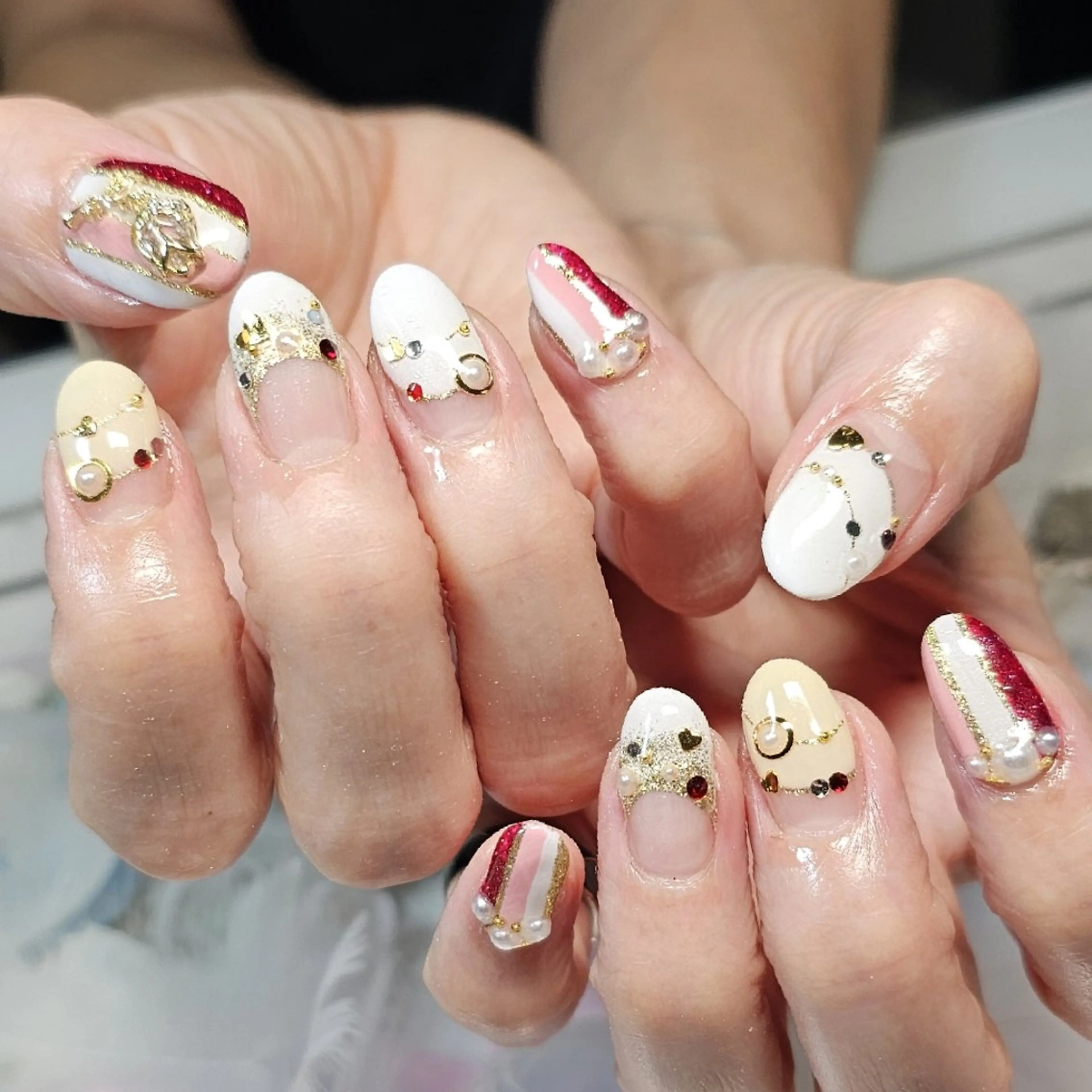 ネイル おで@ oderi_nailのネイルデザイン