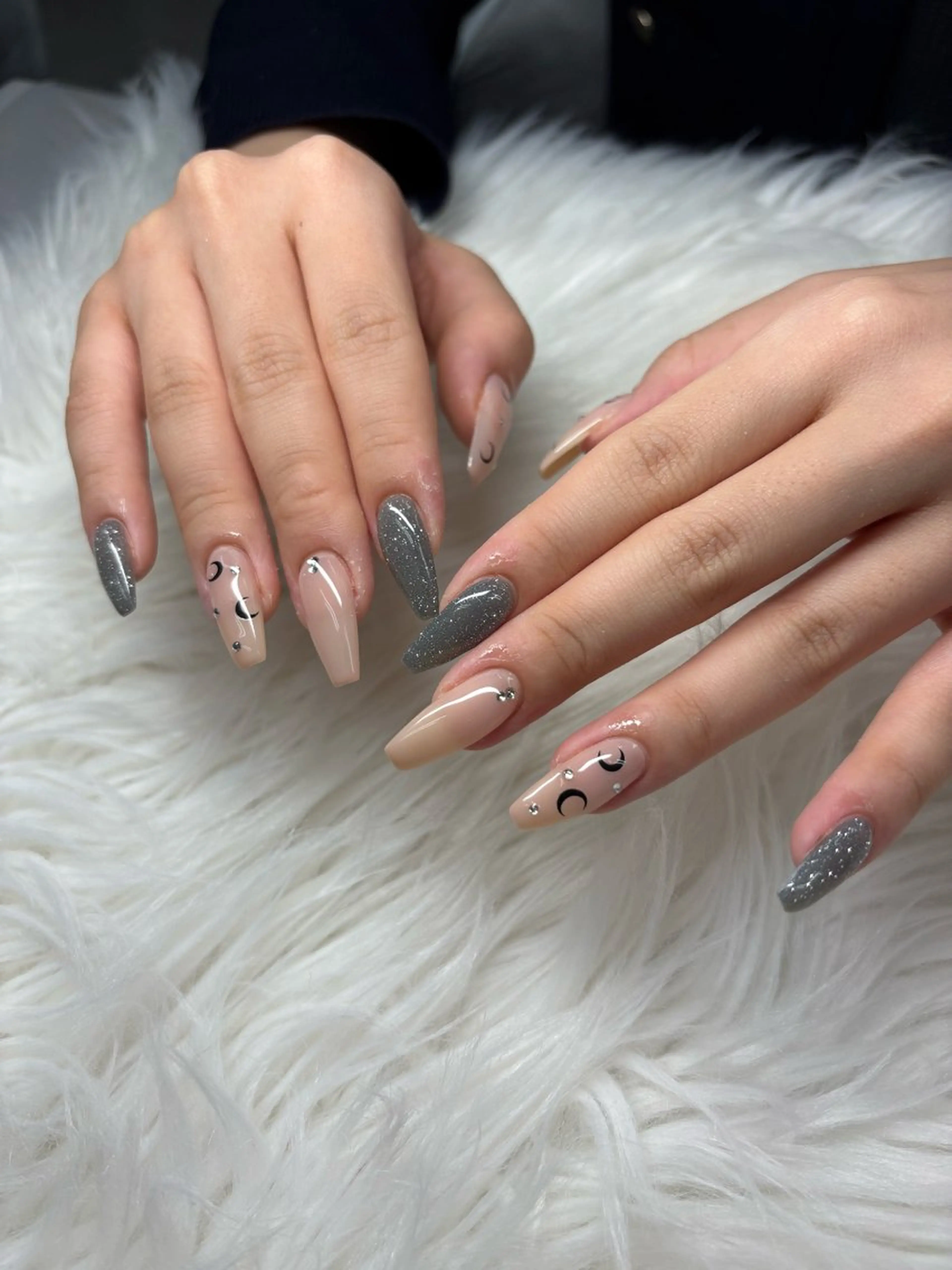 ネイル SHION  のネイルデザイン