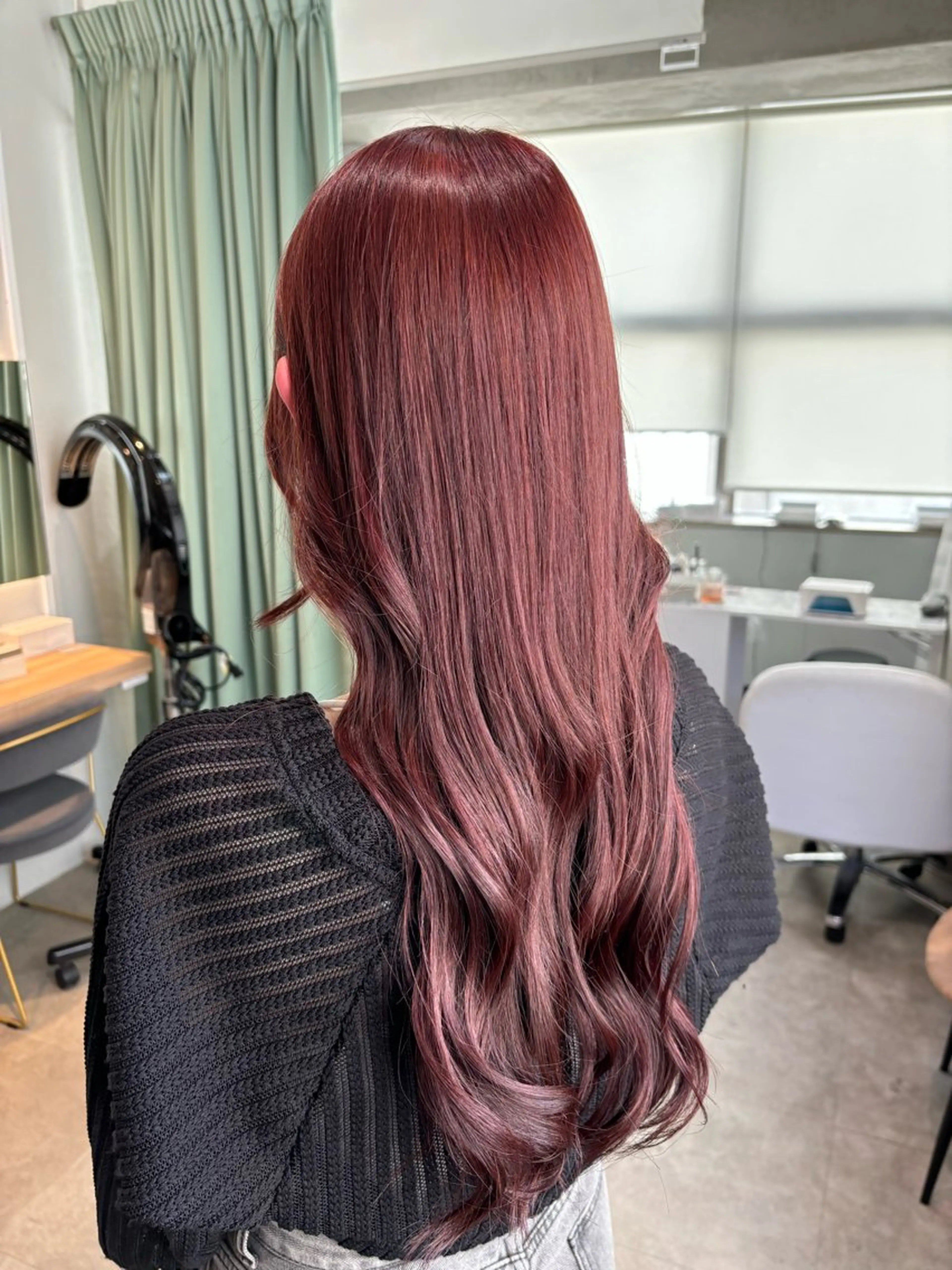 ロング カラー ブラウンカラー ピンクカラー ピンクブラウン ヘアカラー りあの🎀 /暖色カラー🍒のヘアスタイル
