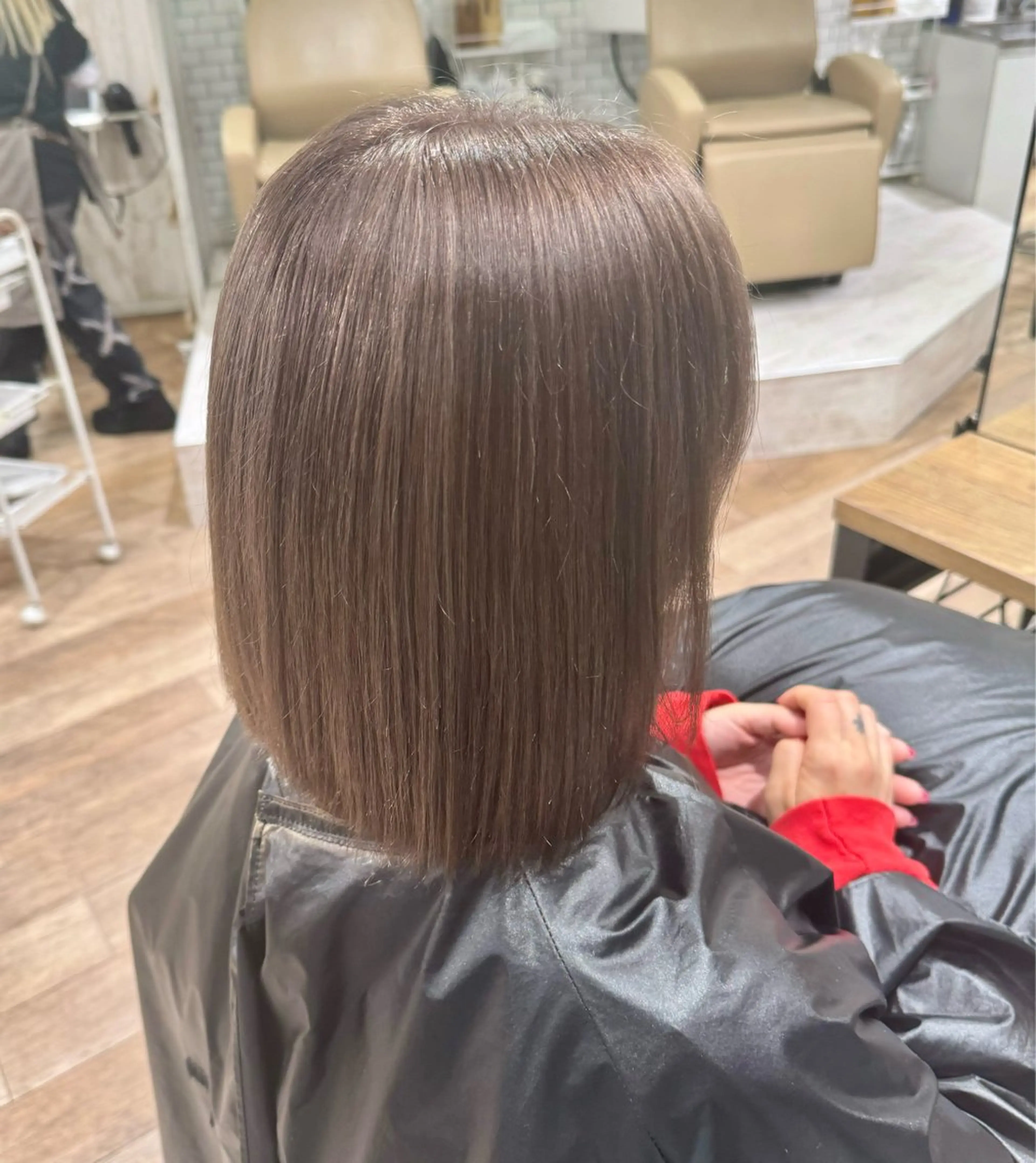 ミディアム カラー 新宿/レイヤー/ ブリーチ/西川翔真のヘアスタイル