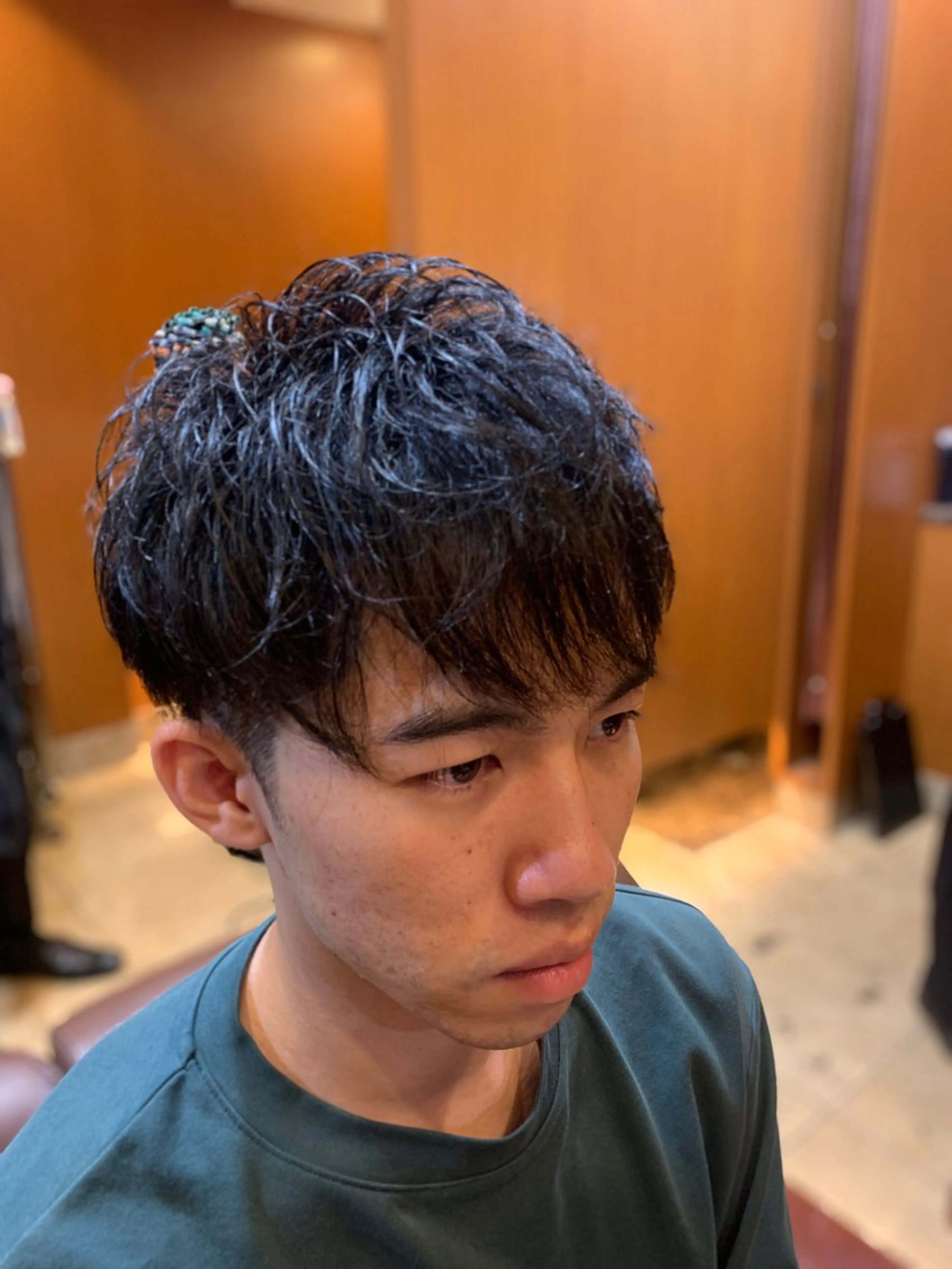ミディアム ヘアアレンジ メンズ 刈り上げ 杉本 翔希のヘアスタイル