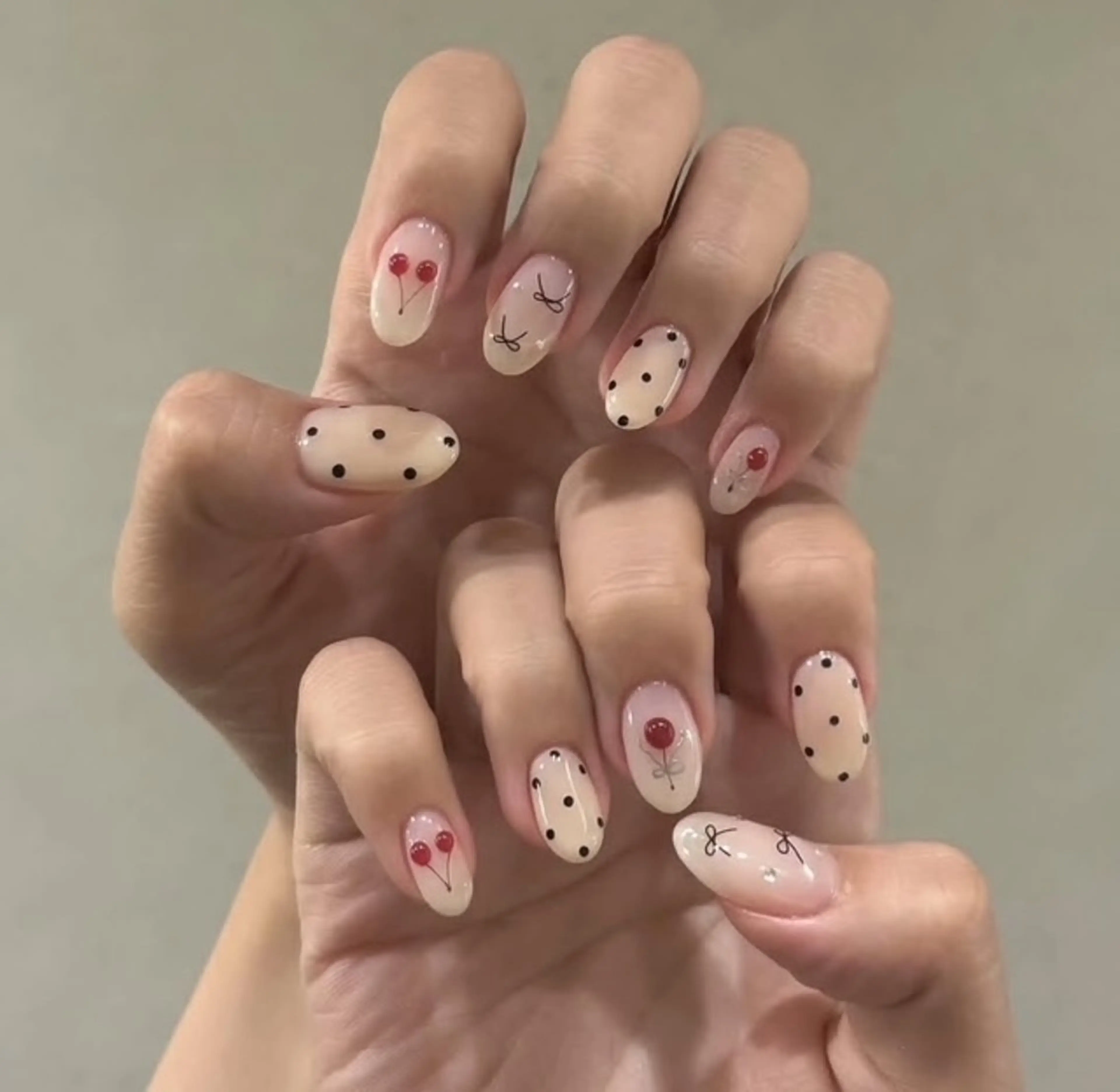 ネイル ハンドネイル パラジェル＆フィルイン取り扱いサロンSol Nail所属・Sol Nail ミネのネイルデザイン