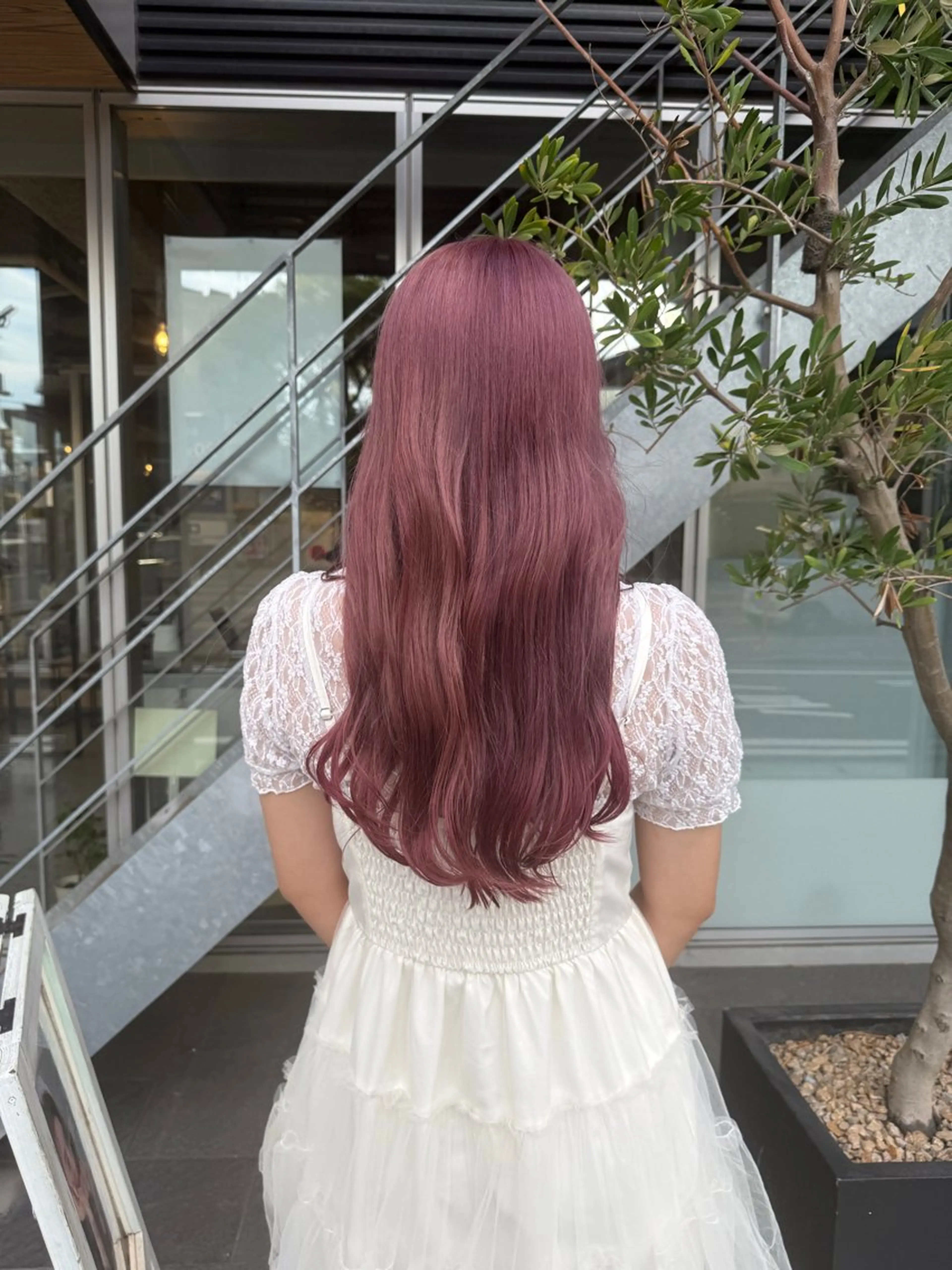 カラー ヘアカラー 和泉田 真白のヘアスタイル