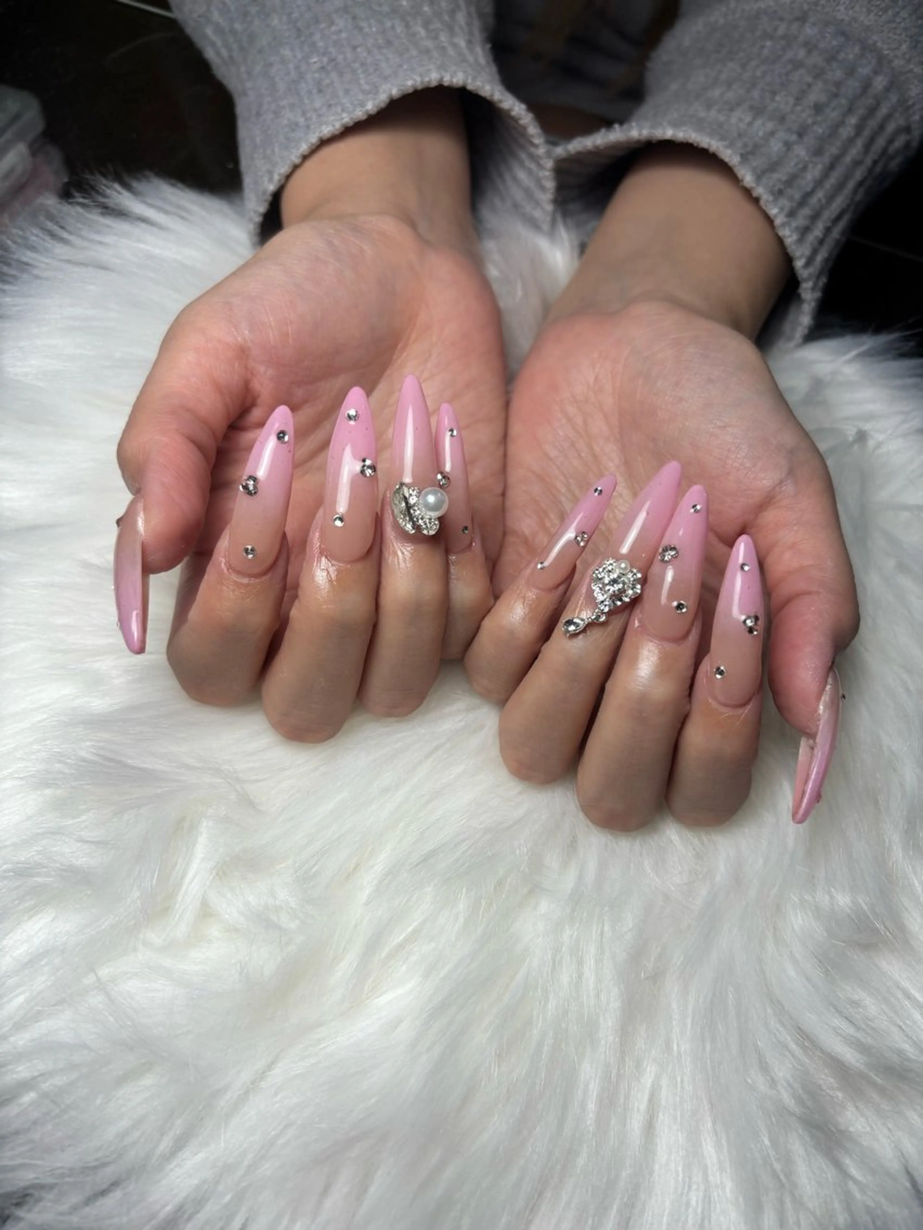 ネイル ハンドネイル 🩷momo nail🩷のネイルデザイン