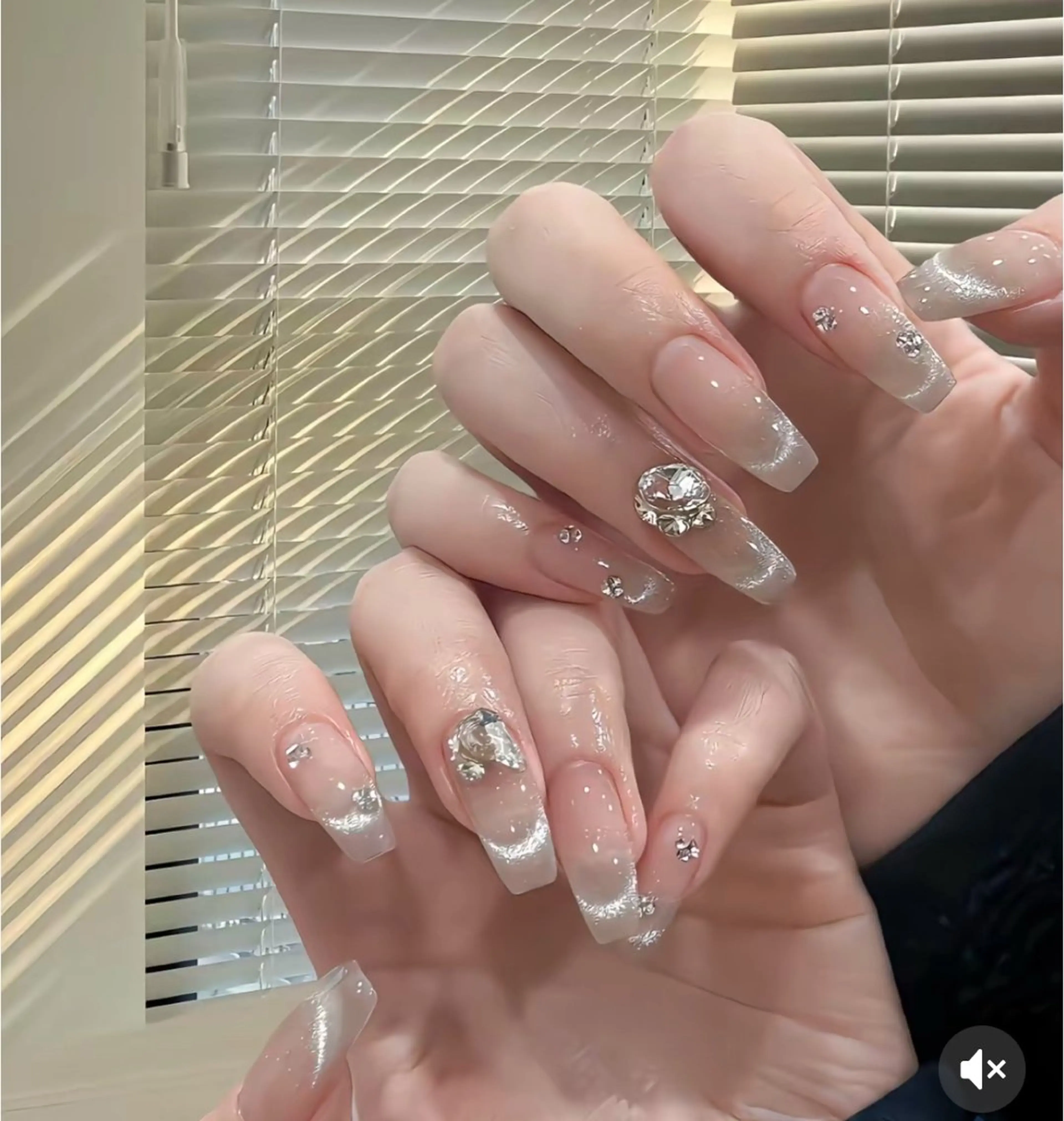 ネイル ハンドネイル ハンドケア あ きのネイルデザイン