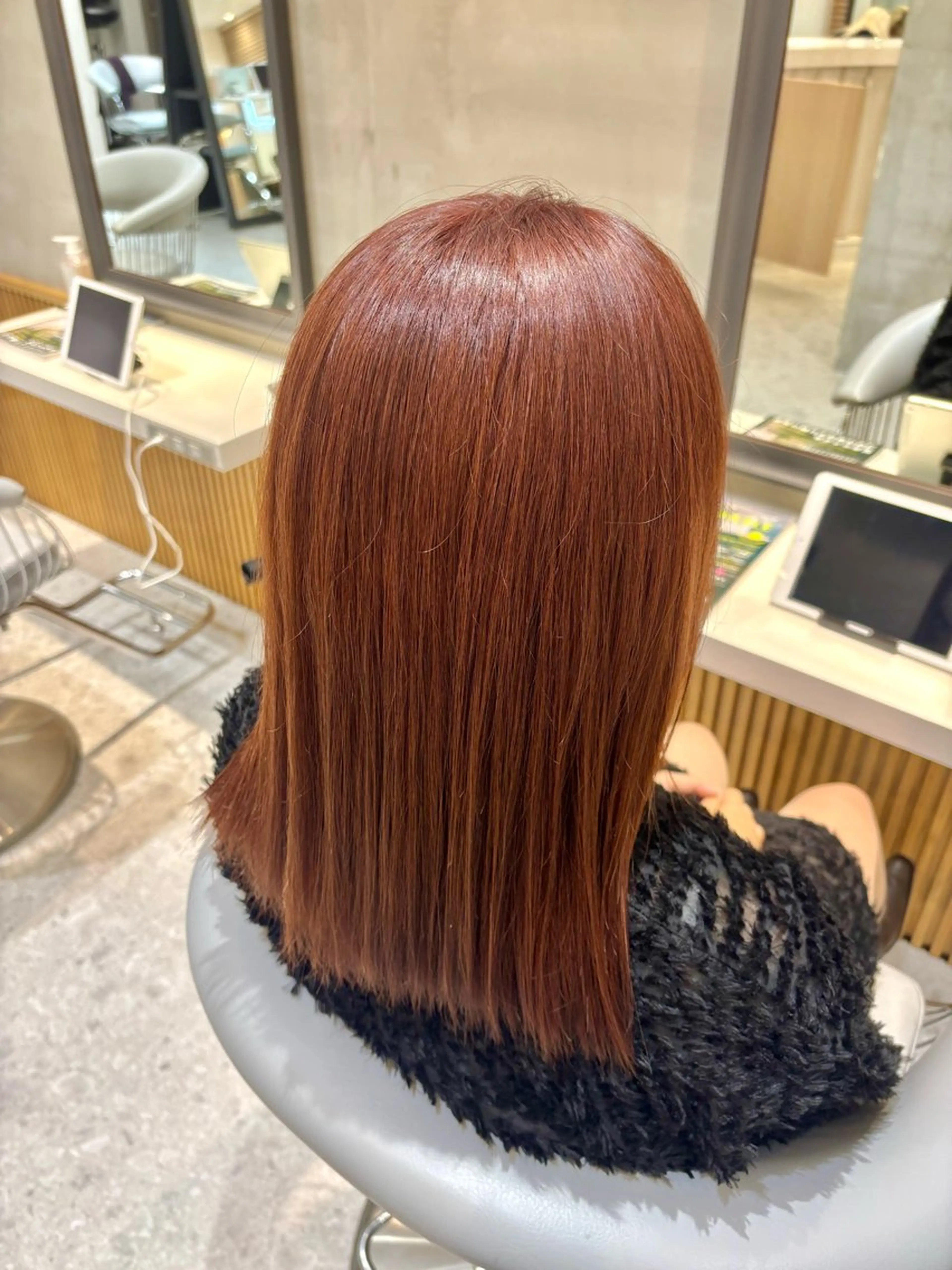 セミロング カラー ヘアカラー 🎀リオ🎀 /暖色カラーのヘアスタイル