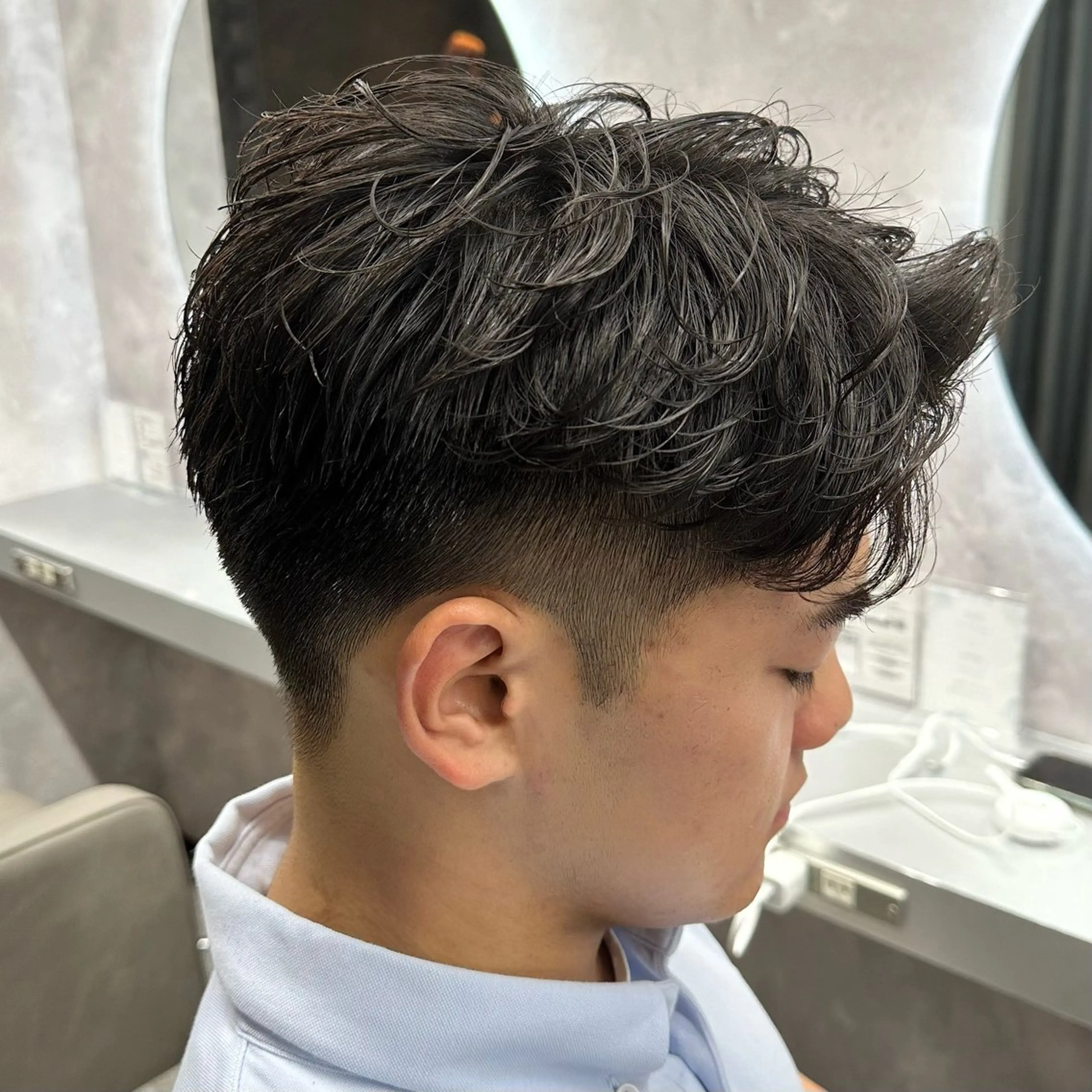パーマ メンズ カット パーマ メンズパーマ🔵 ハイトーン✨原田慎也のヘアスタイル