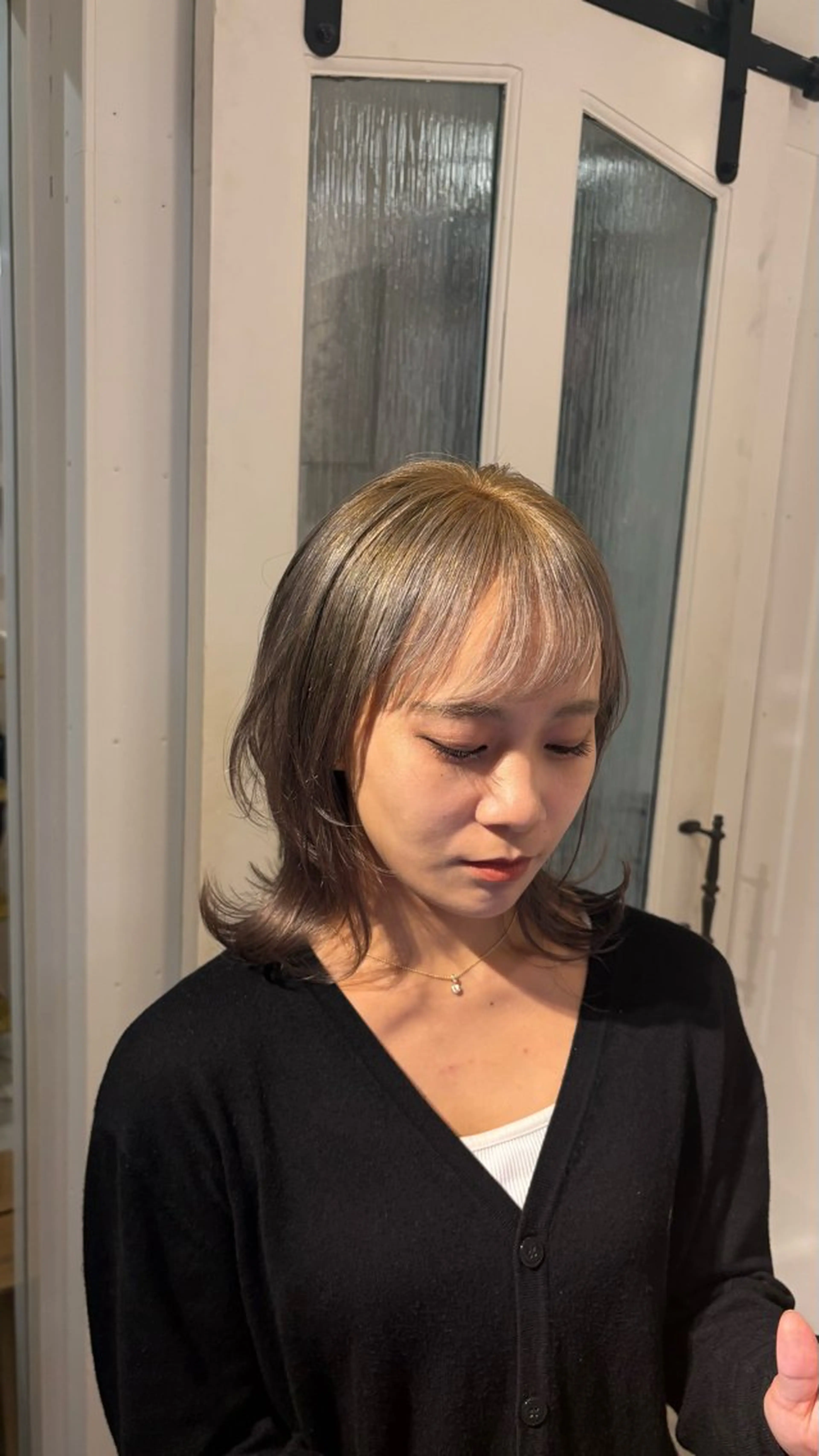 ミディアム カラー グラデーションカラー グレージュ ハイトーンカラー ヘアカラー rina/大須/ 暖色カラー/髪質改善のヘアスタイル