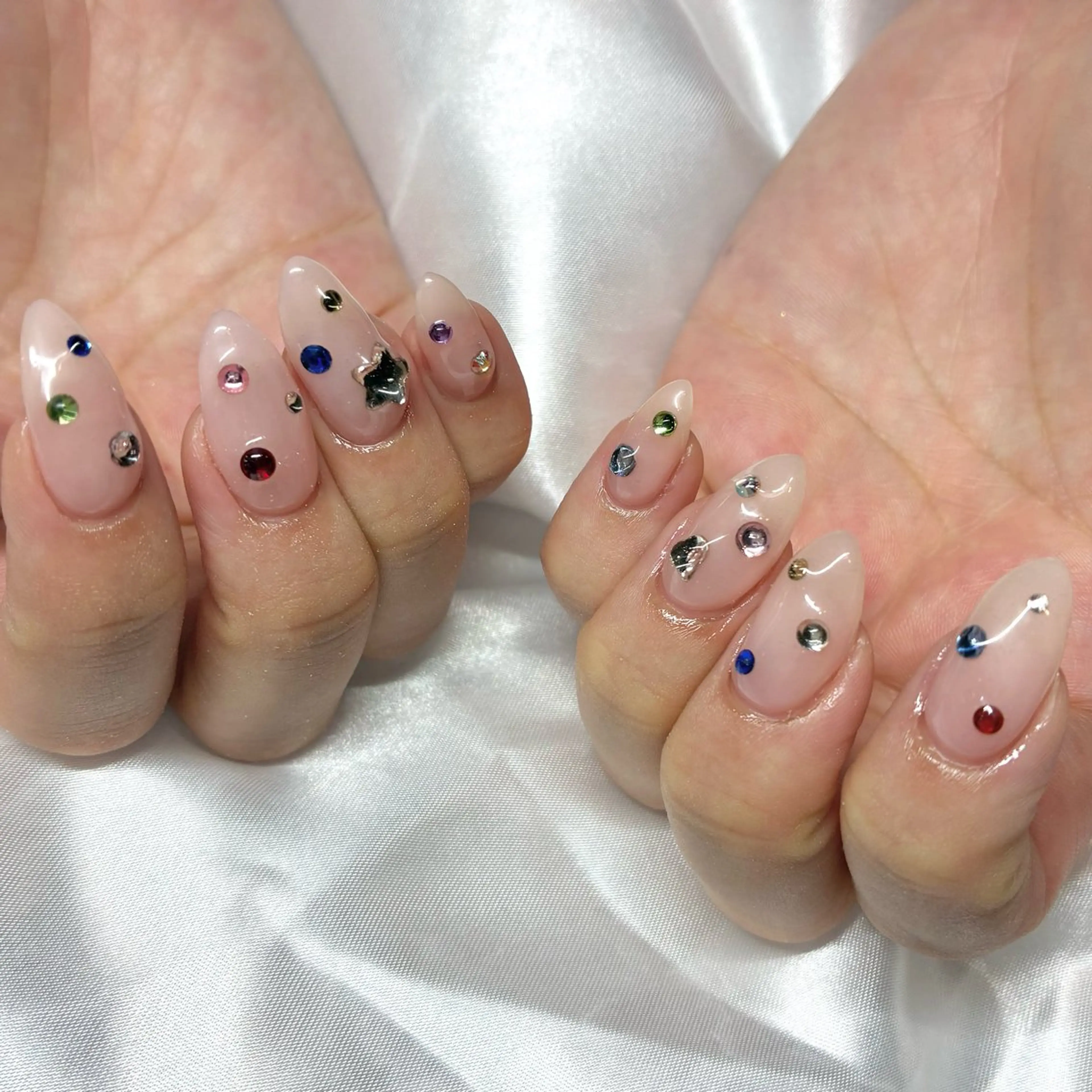 ネイル ハンドネイル Nail ヌシん家 AKANEのネイルデザイン