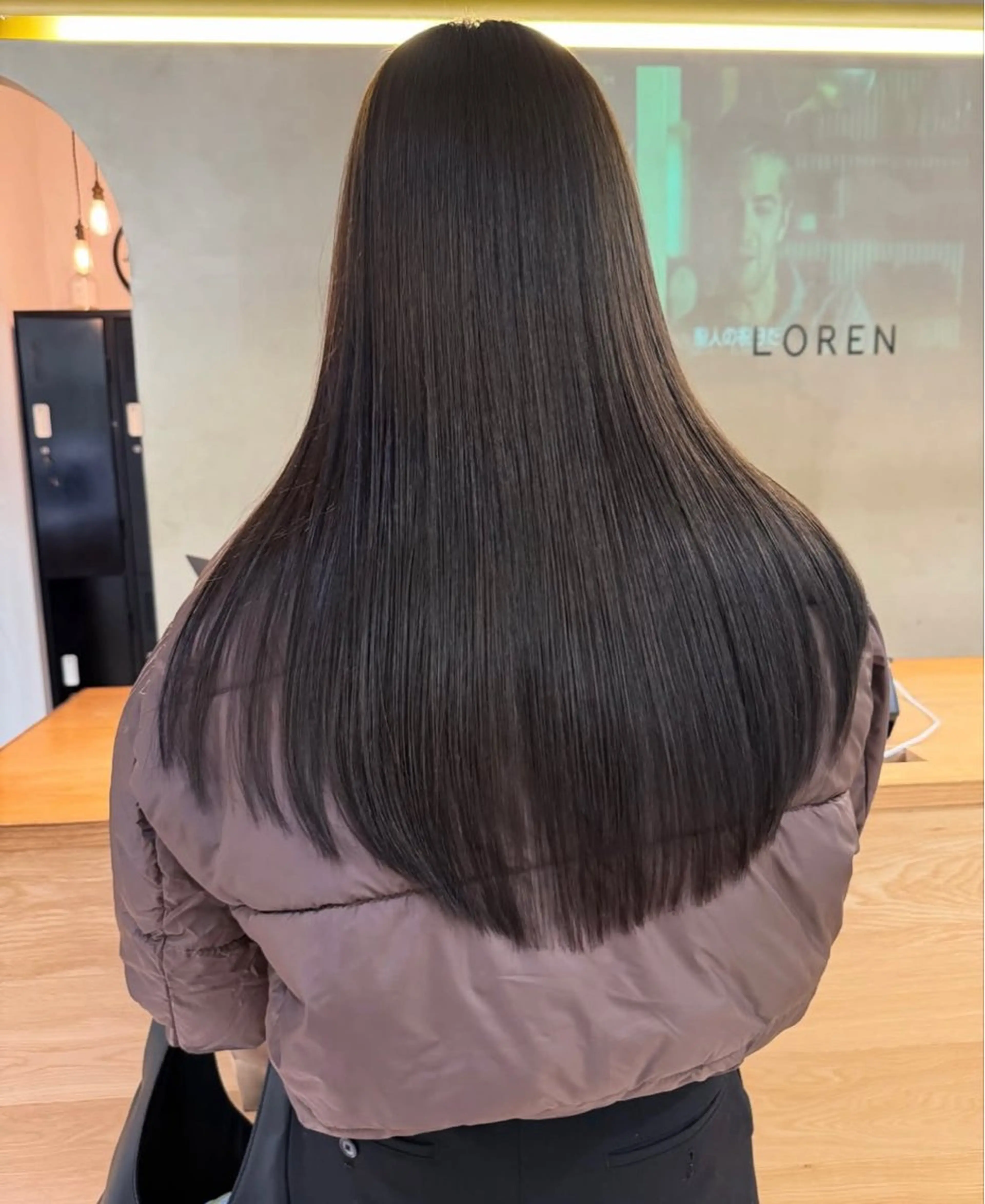 ロング ロング ハイトーン大得意 ×レイヤー🕊aiのヘアスタイル