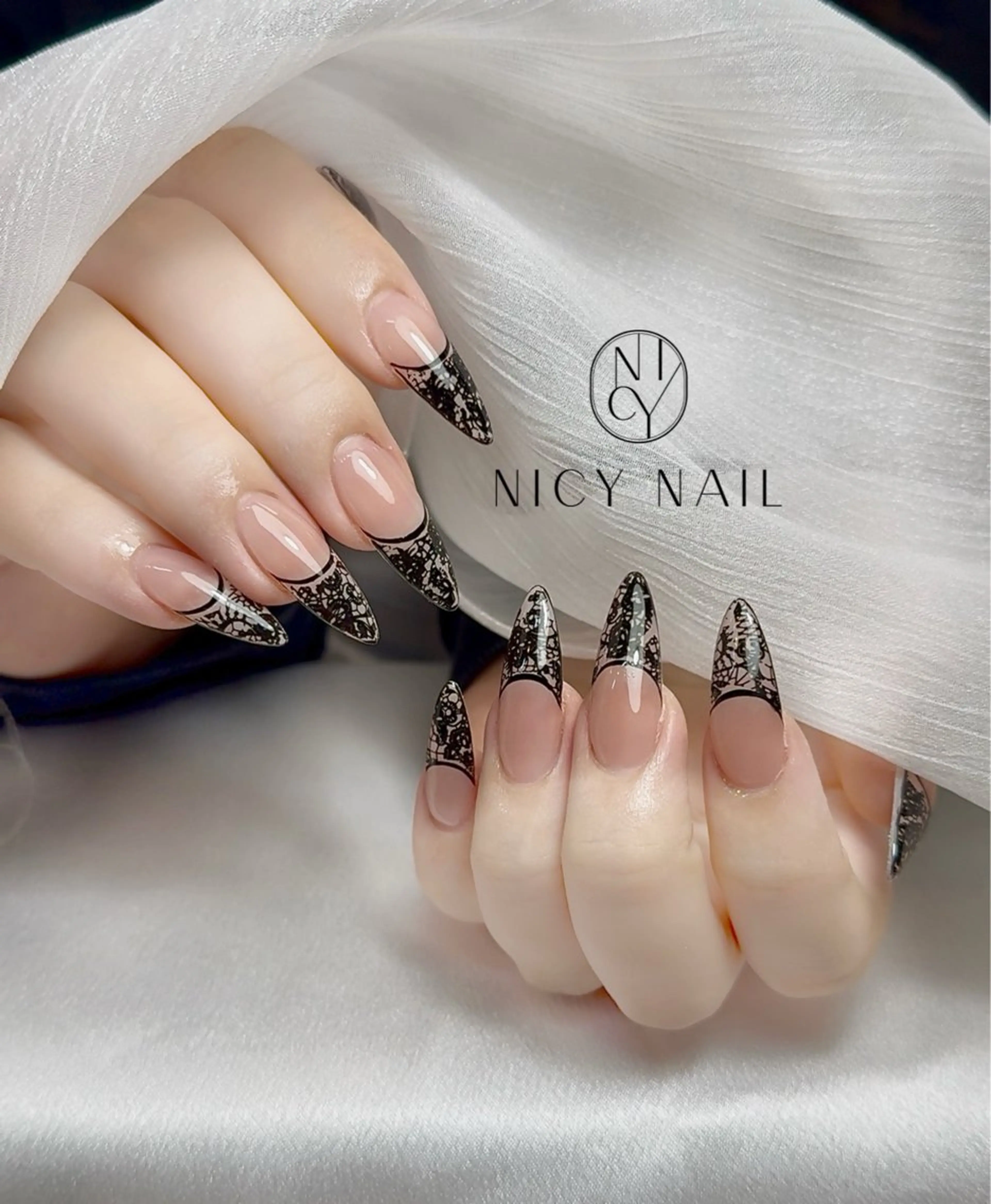 ネイル アートネイル オーロラネイル ブルー チークネイル フットネイル ハンドネイル NICY NAIL所属・Yurin_NICY 池袋のネイルデザイン