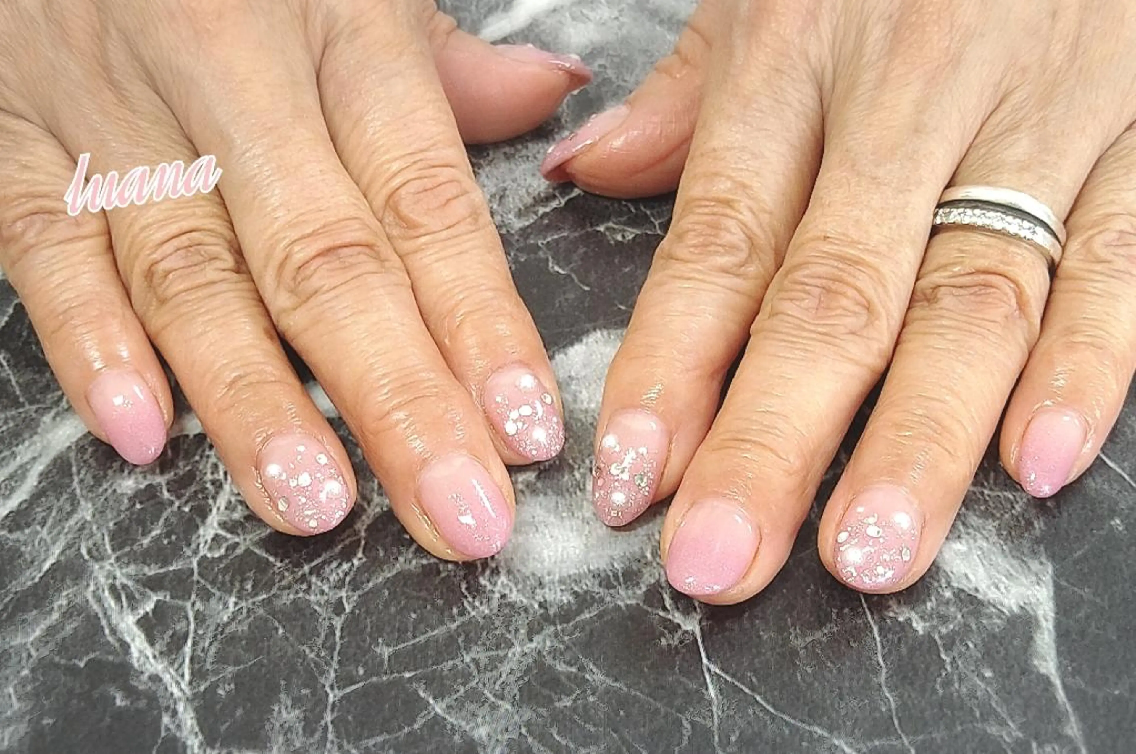 ネイル LUANA  TAKAHASHIのネイルデザイン