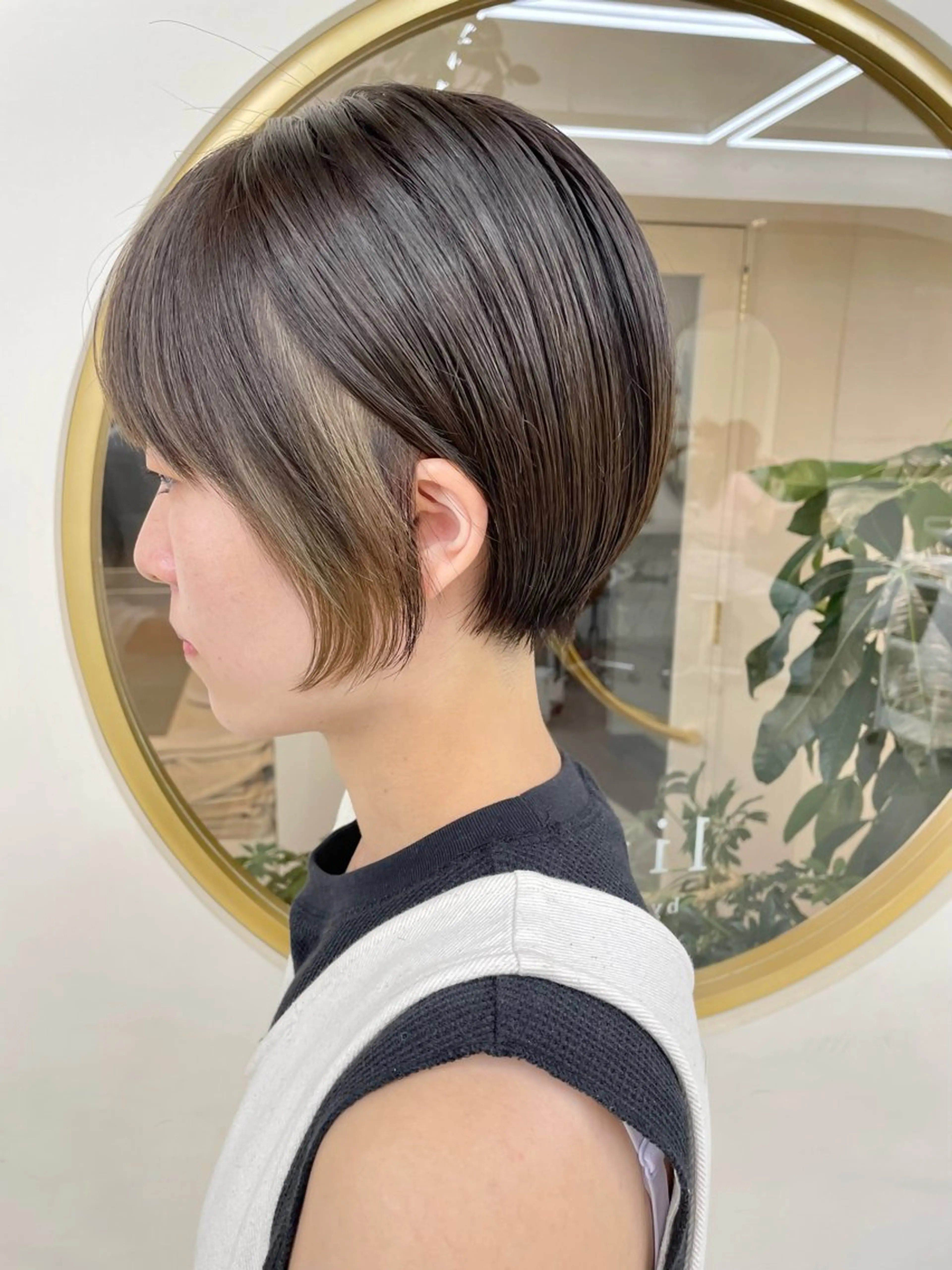ショート カラー イヤリングカラー カット ヘアカラー トリートメント ショート・ボブ ・ウルフ✂︎IMAIのヘアスタイル