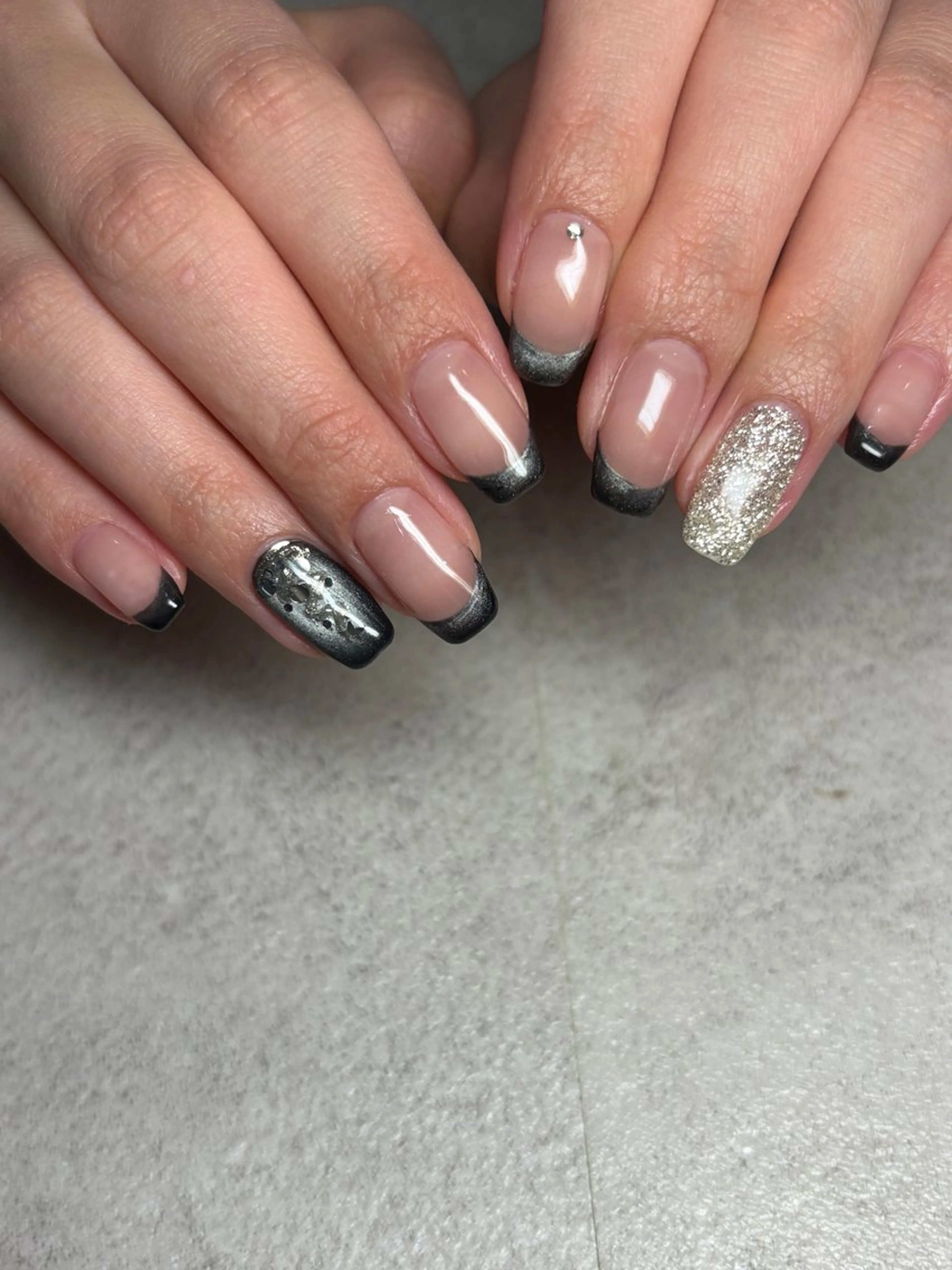 ネイル フレンチネイル ジェルネイル キラキラネイル ラメ(グリッター) マグネットネイル ハンドネイル acs.n所属・ネイル，耳つぼ 風間すみれのその他イメージ