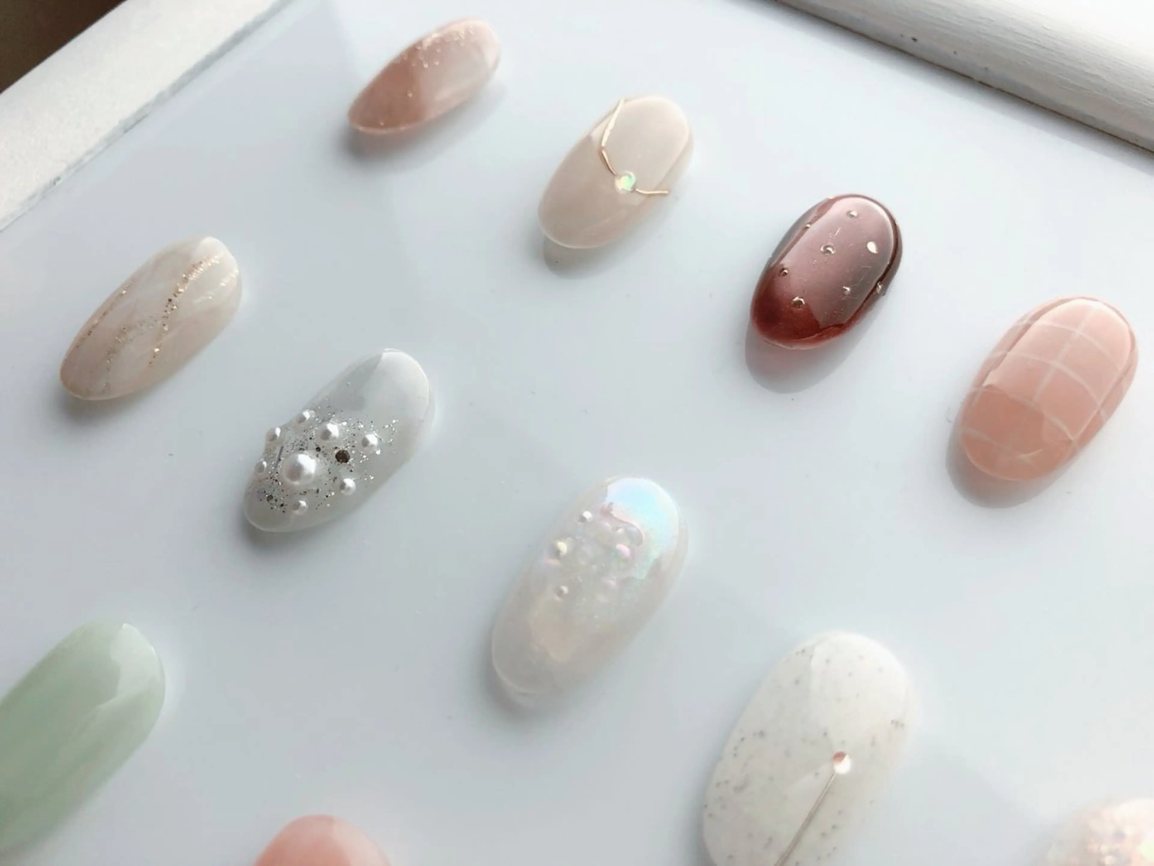 ネイル シンプルネイル atelier in bloomのネイルデザイン