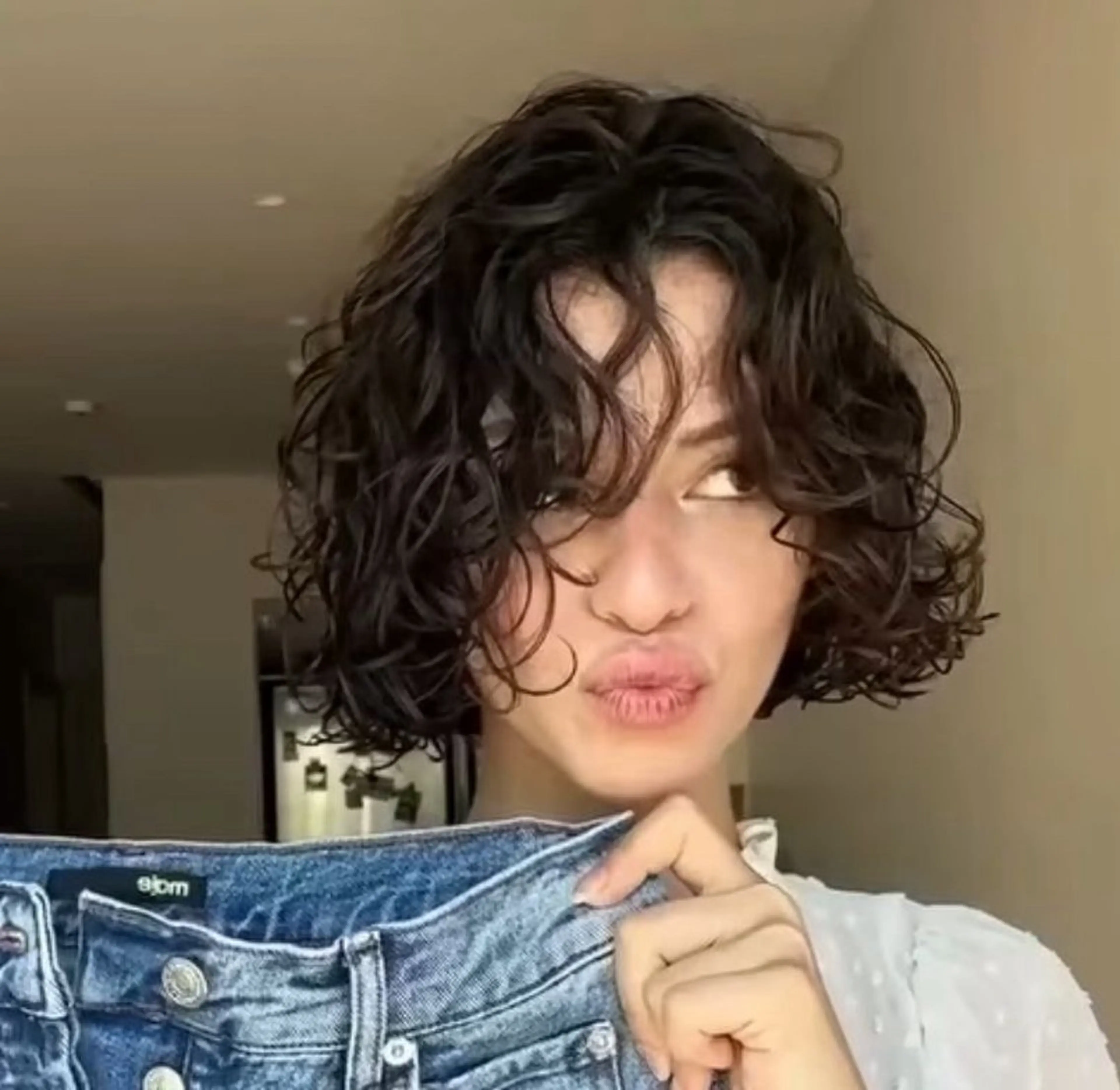 木曜限定 🌀bob cut ＋ perm 🌀ブリーチ履歴、縮毛履歴不可✖️ ⚠️10代20代限定の写真