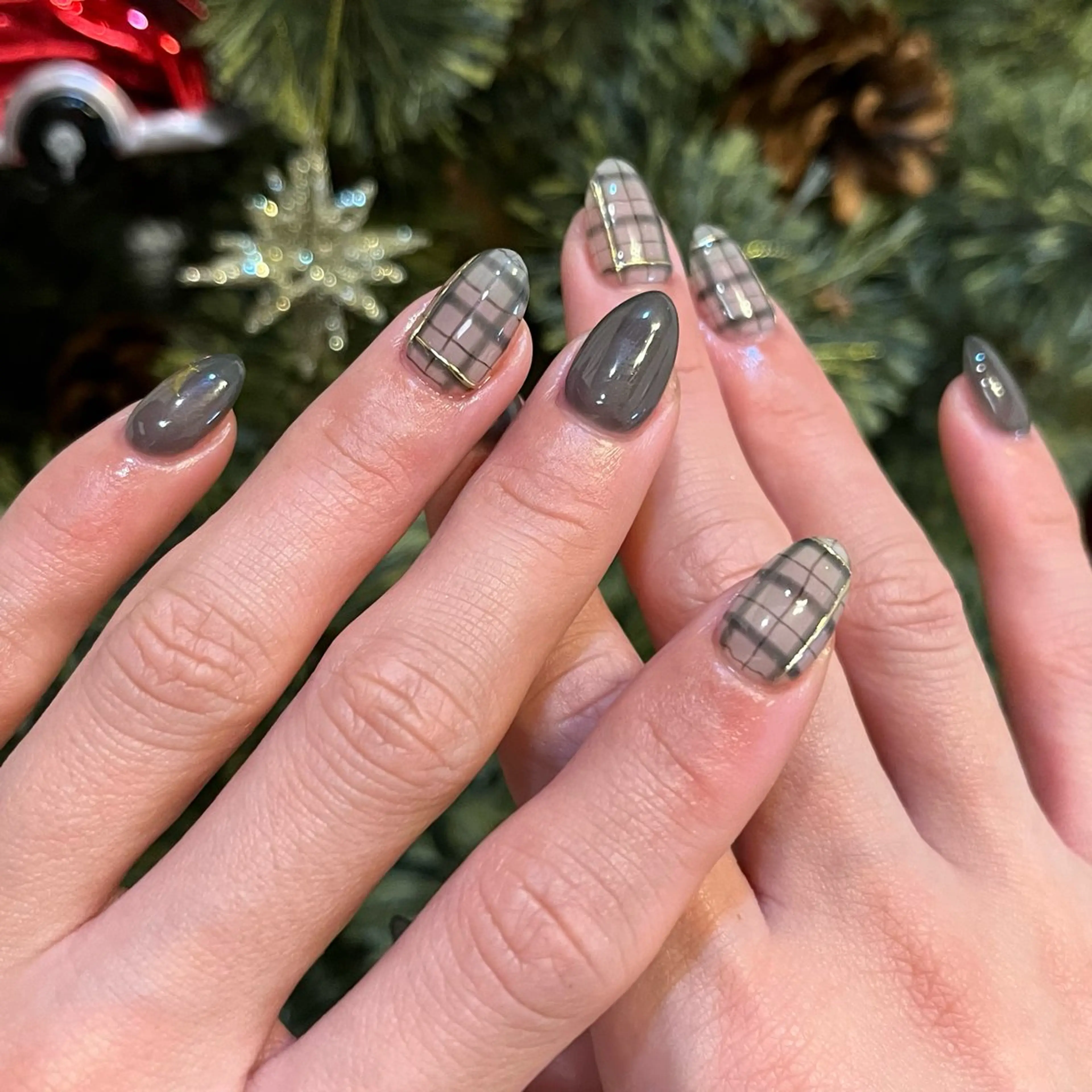 サンプルデザイン⭐︎『色味変更可能です』¥3.500〜の写真