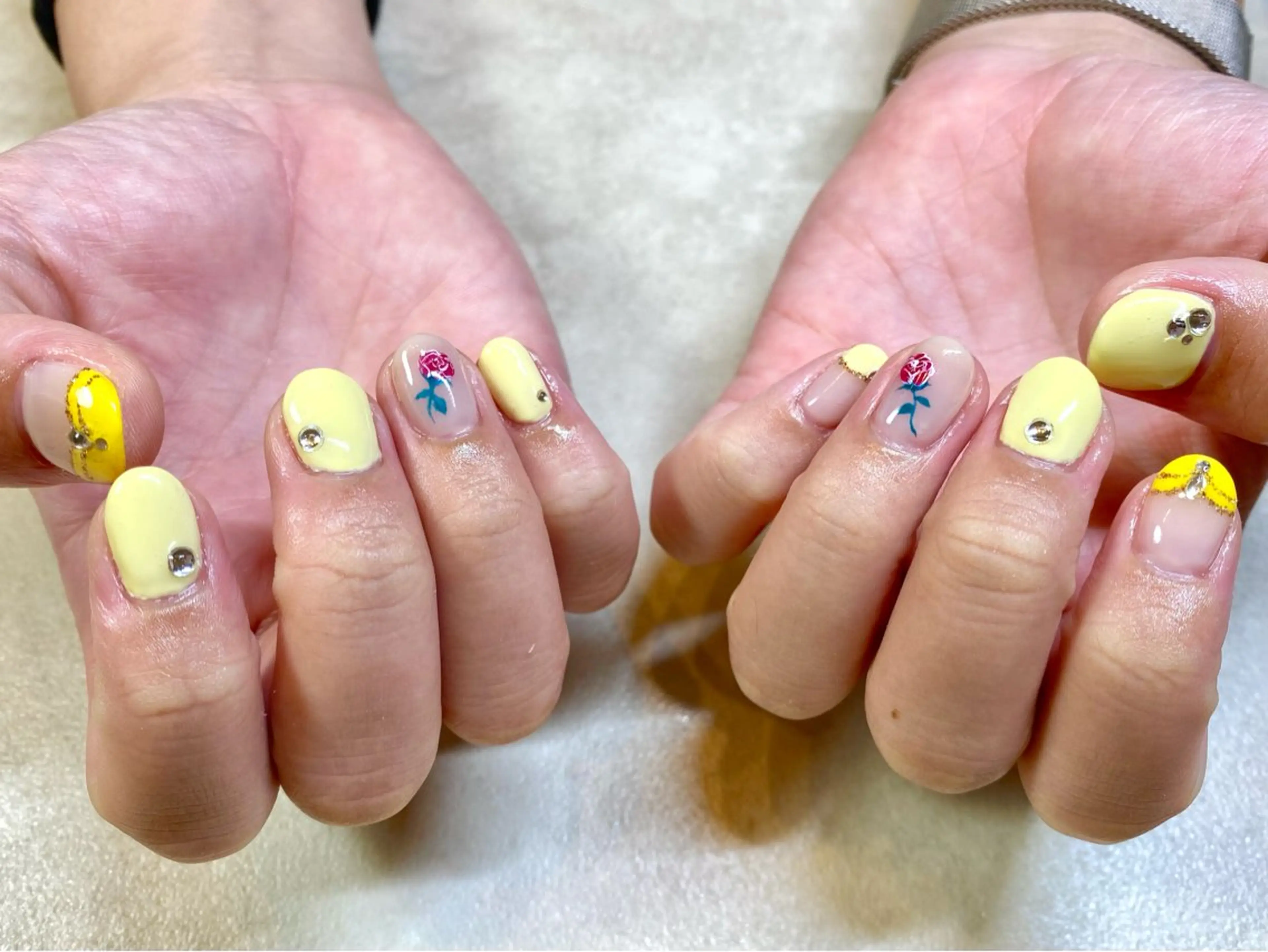 ネイル 持ち込み ハンドネイル Nail R 🌸Noriのネイルデザイン